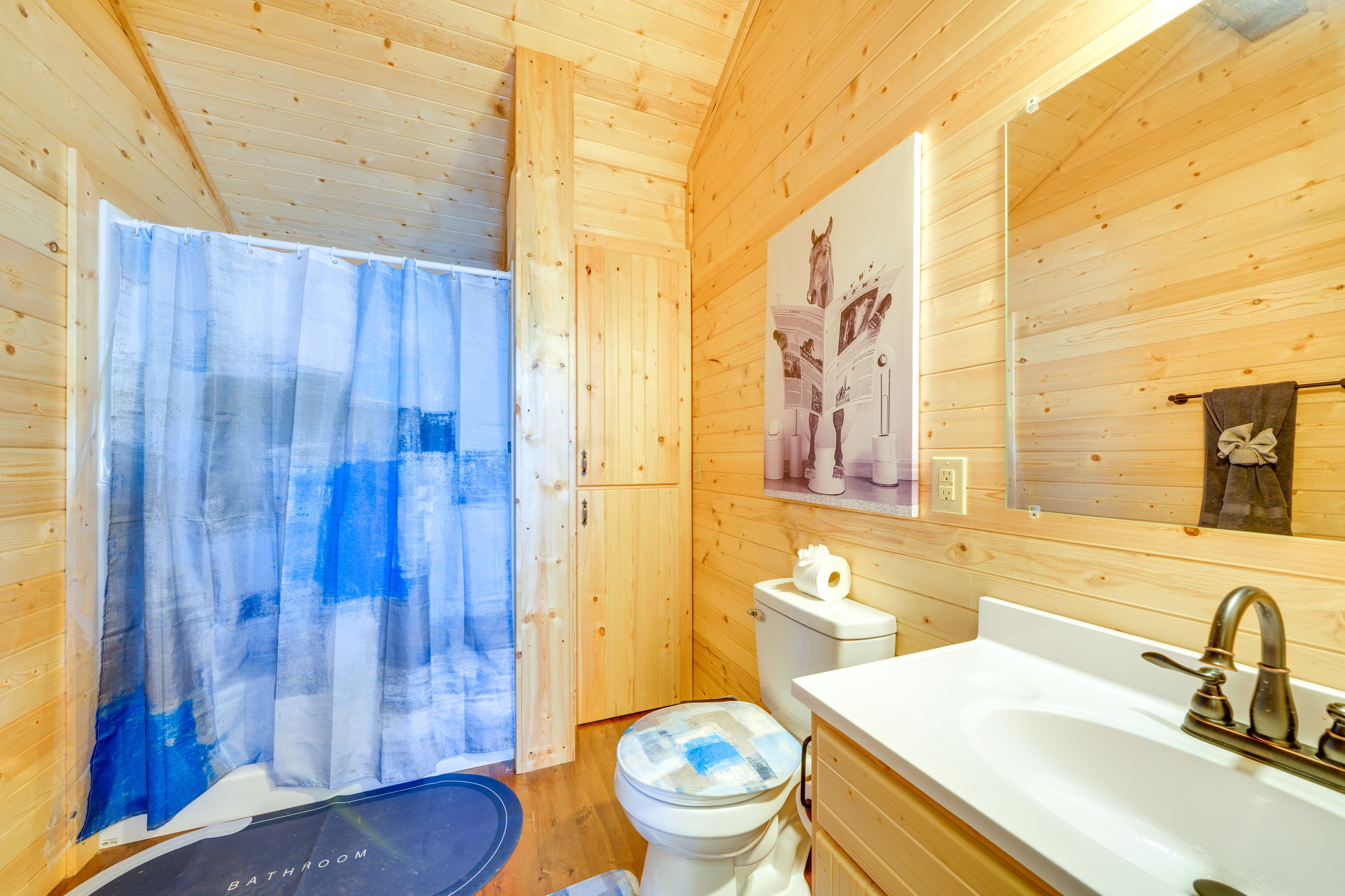 Bathroom | Towels Provided