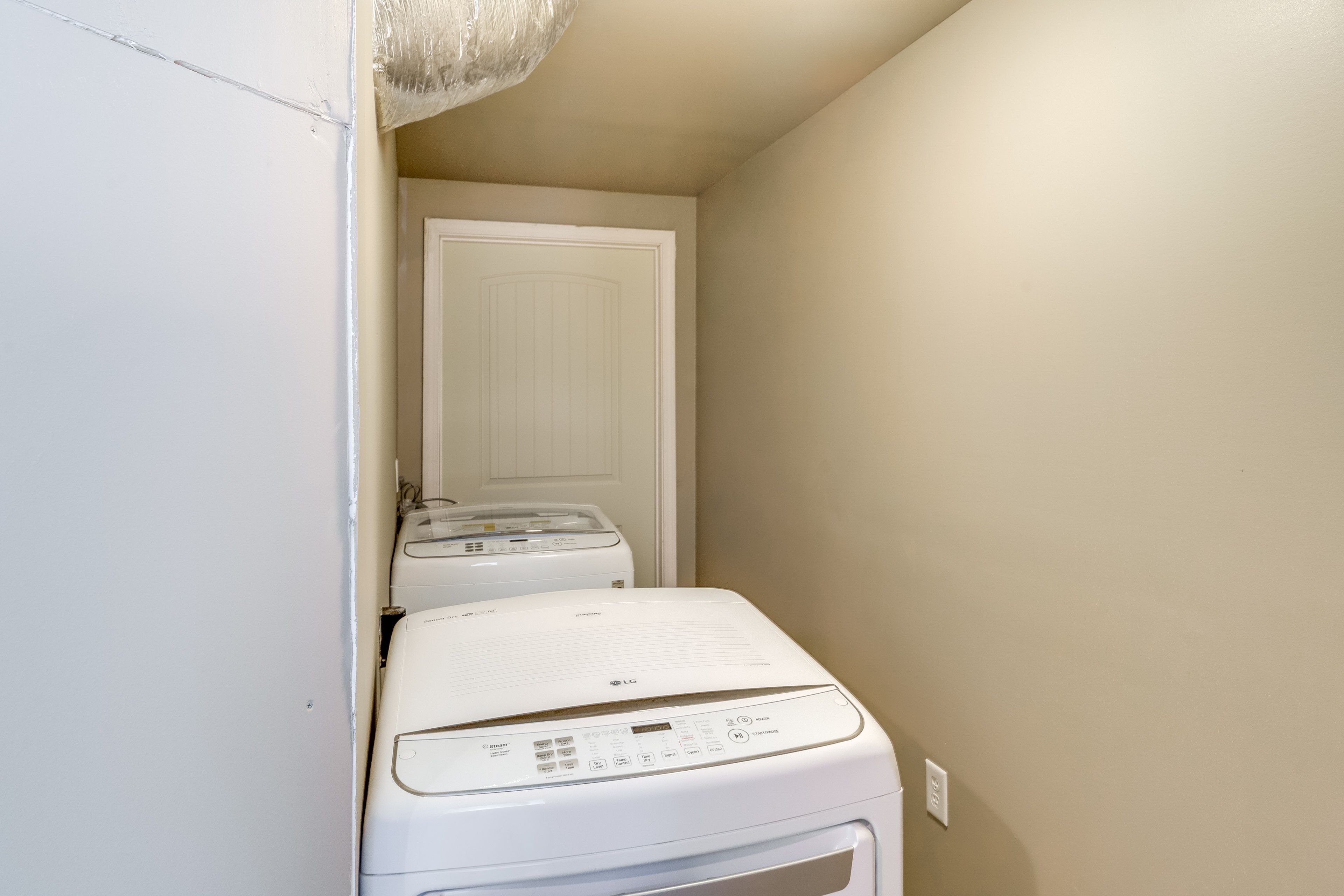 Laundry Area | Washer/Dryer