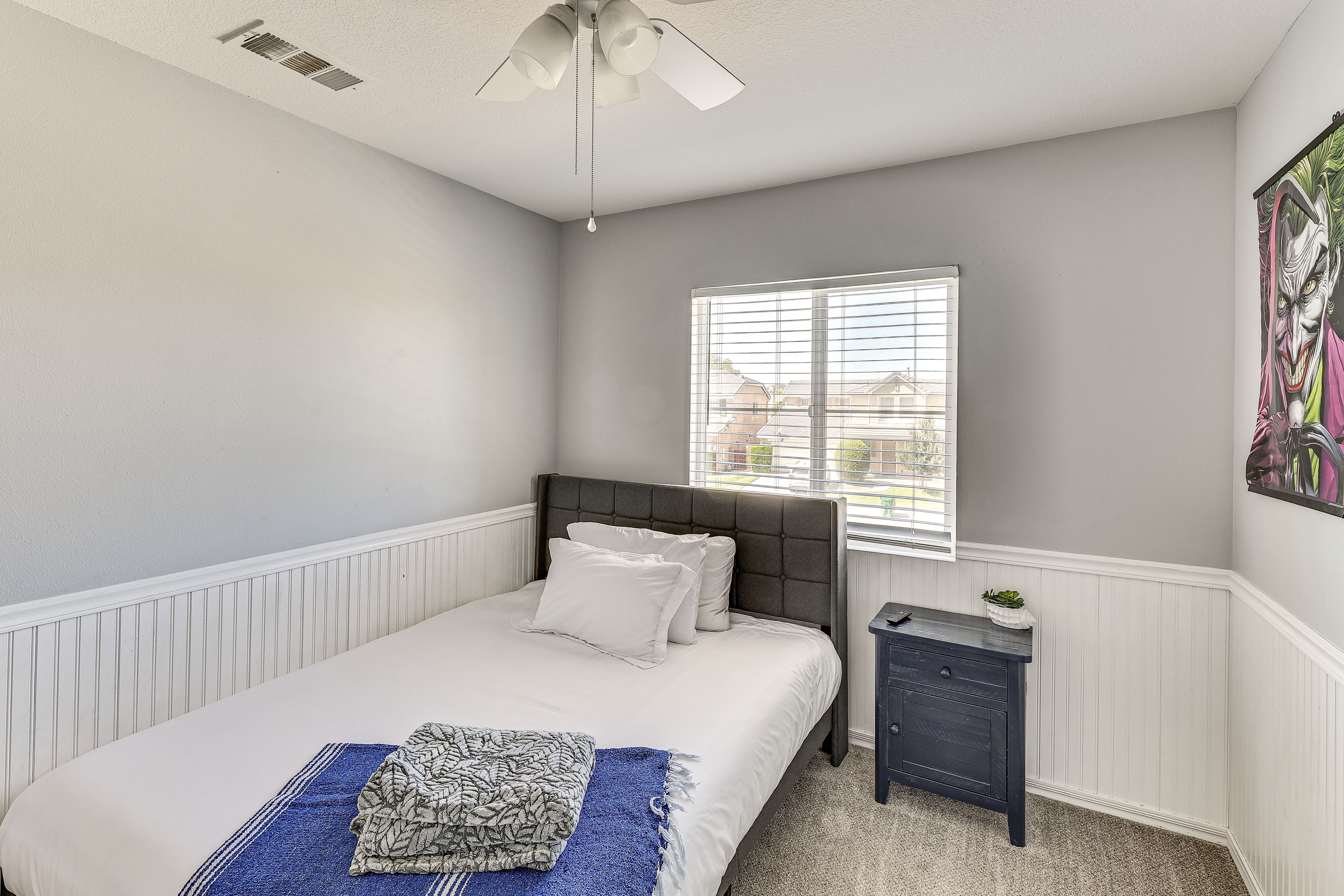 Bedroom 2 | 2nd Floor | Queen Bed | Flat-Screen TV