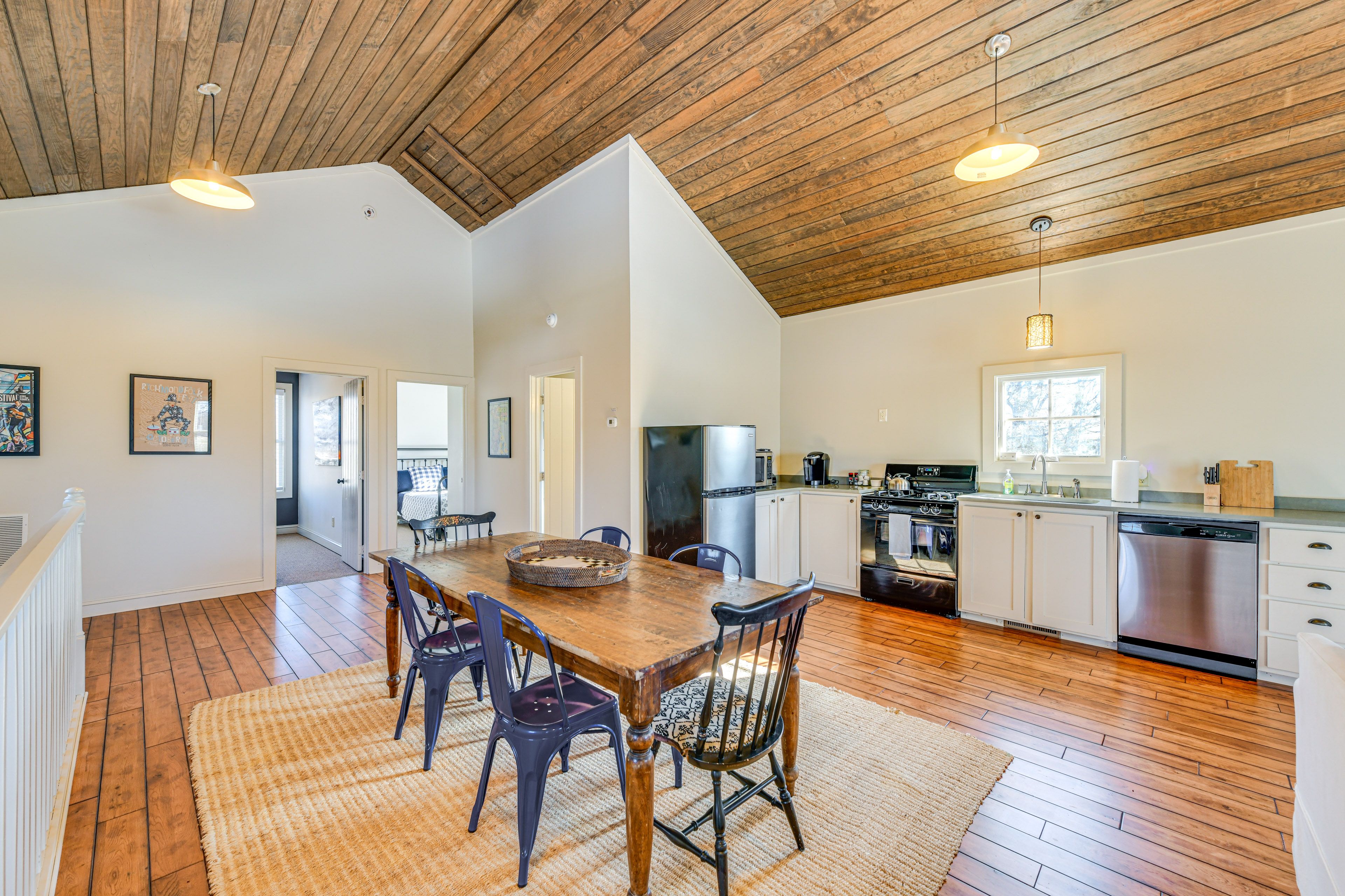 Dining Area | Dishware & Flatware | 2nd Floor