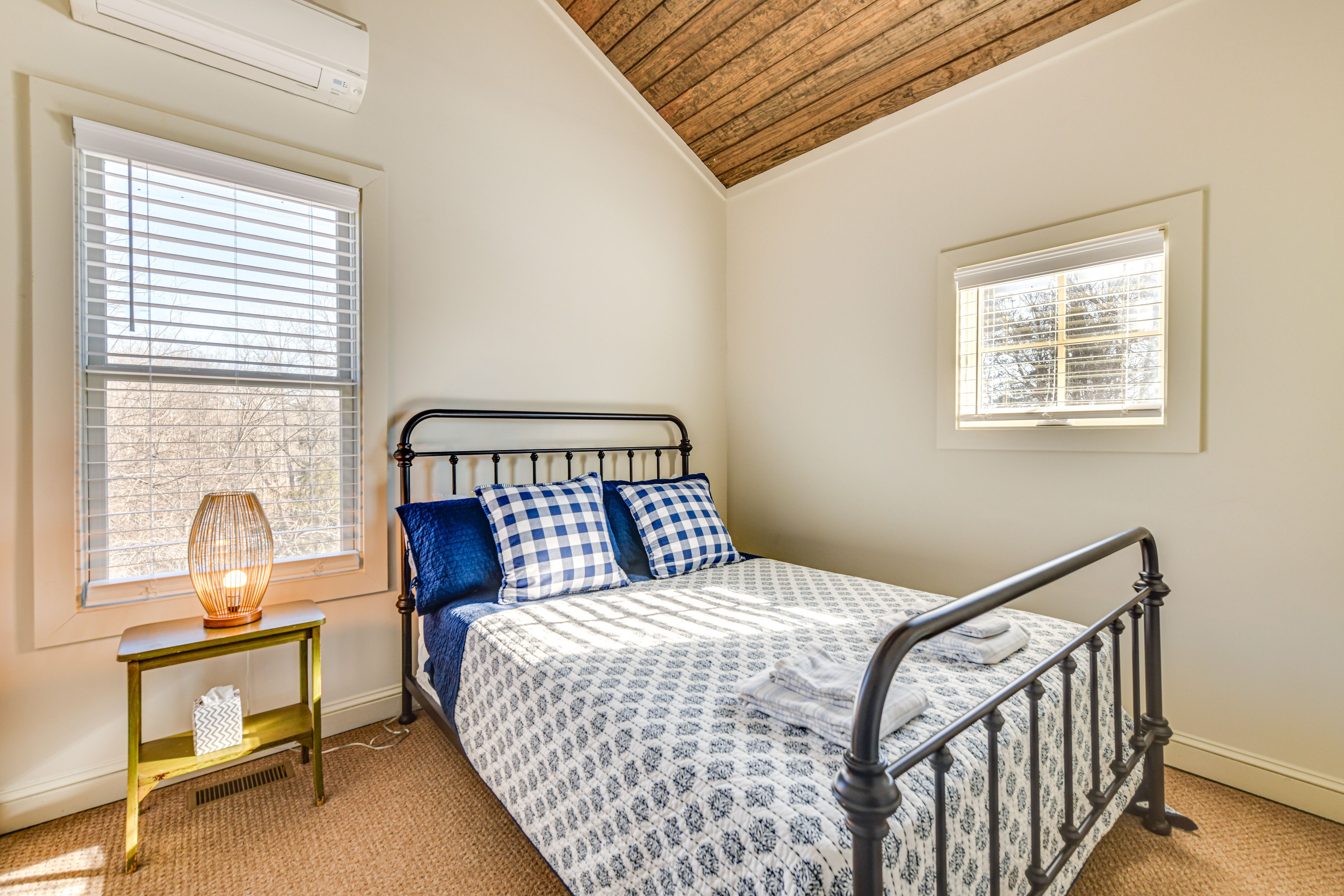 Bedroom 1 | Queen Bed | Linens Provided | 2nd Floor