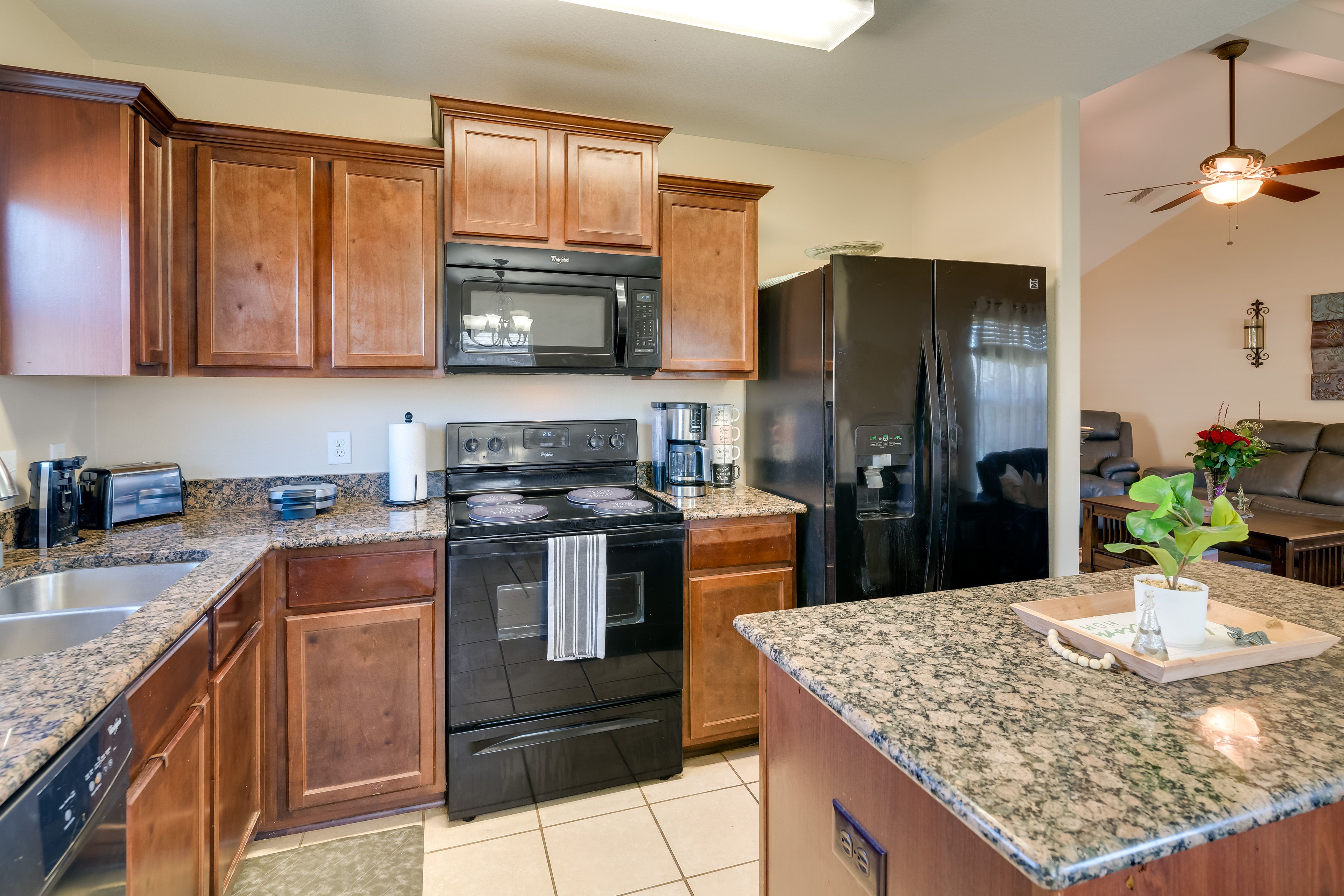 Kitchen | Drip & Single-Serve Coffee Makers | Toaster