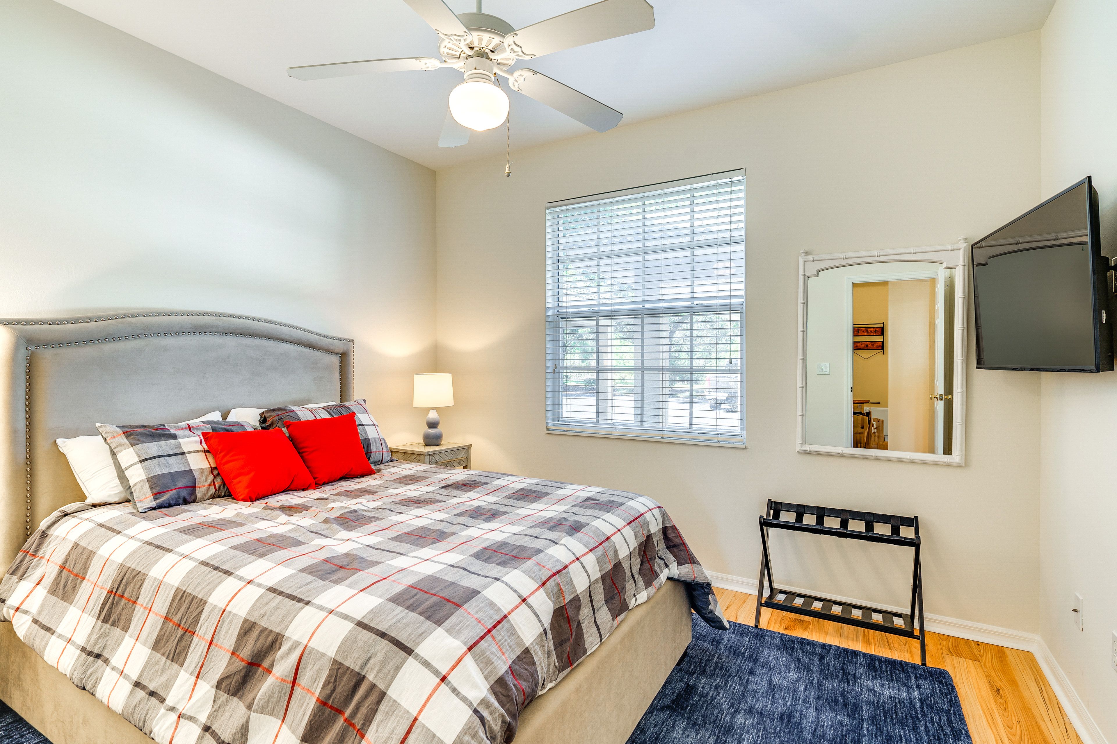 Bedroom 2 | Queen Bed | Linens Provided