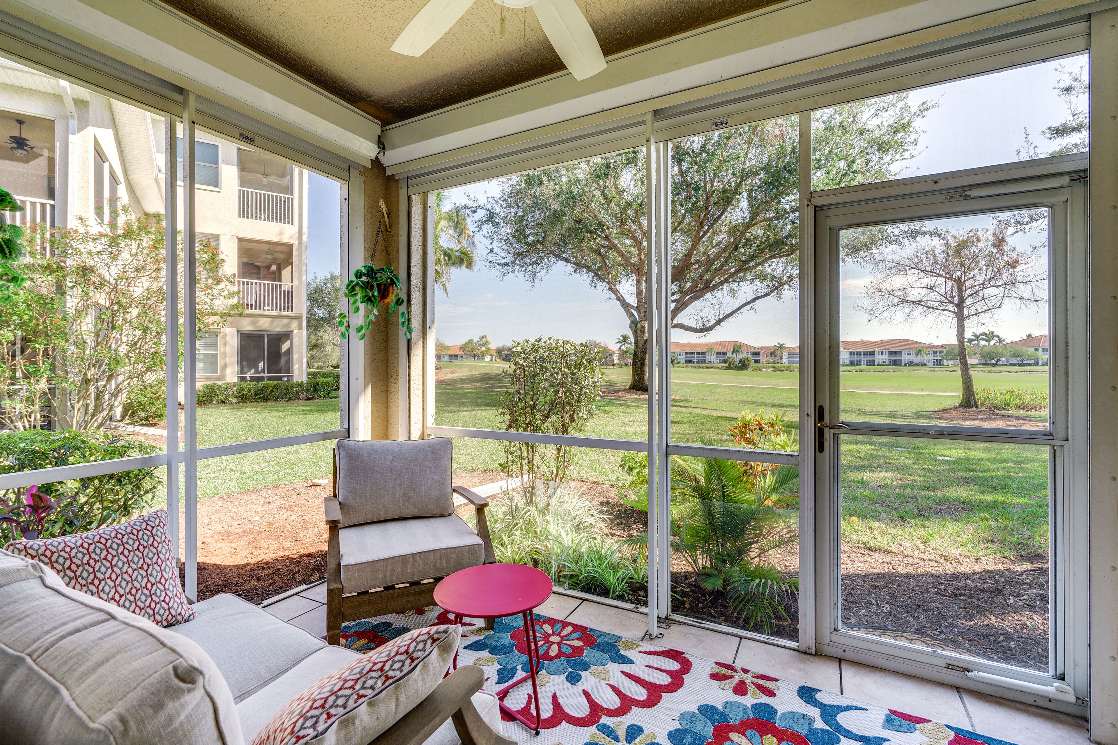 Fort Myers Vacation Rental | 2BR | 2BA | 1,425 Sq Ft | Small Step for Entry