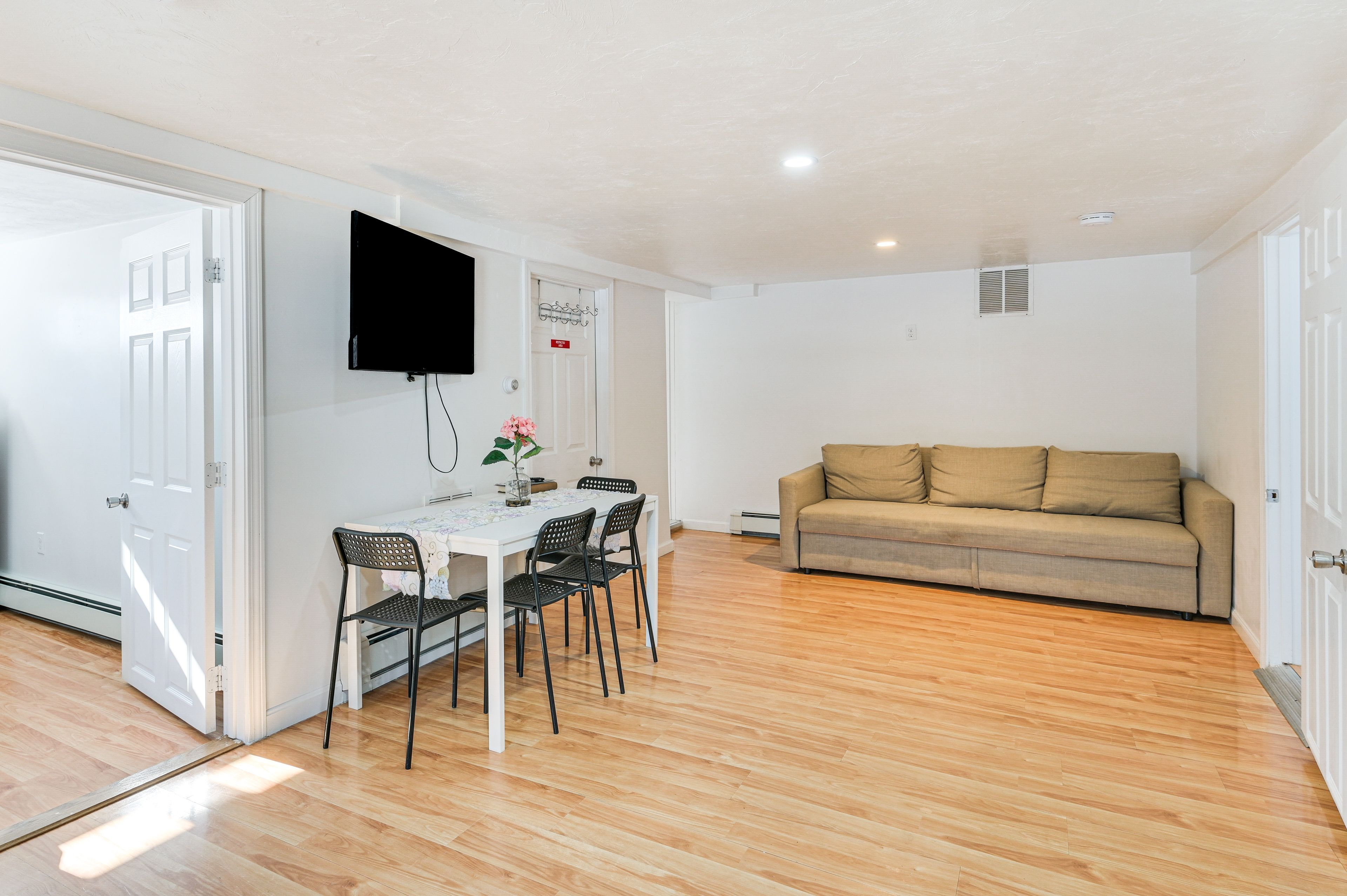 Braintree Vacation Rental | 2BR | 1BA | 650 Sq Ft | Step-Free Access