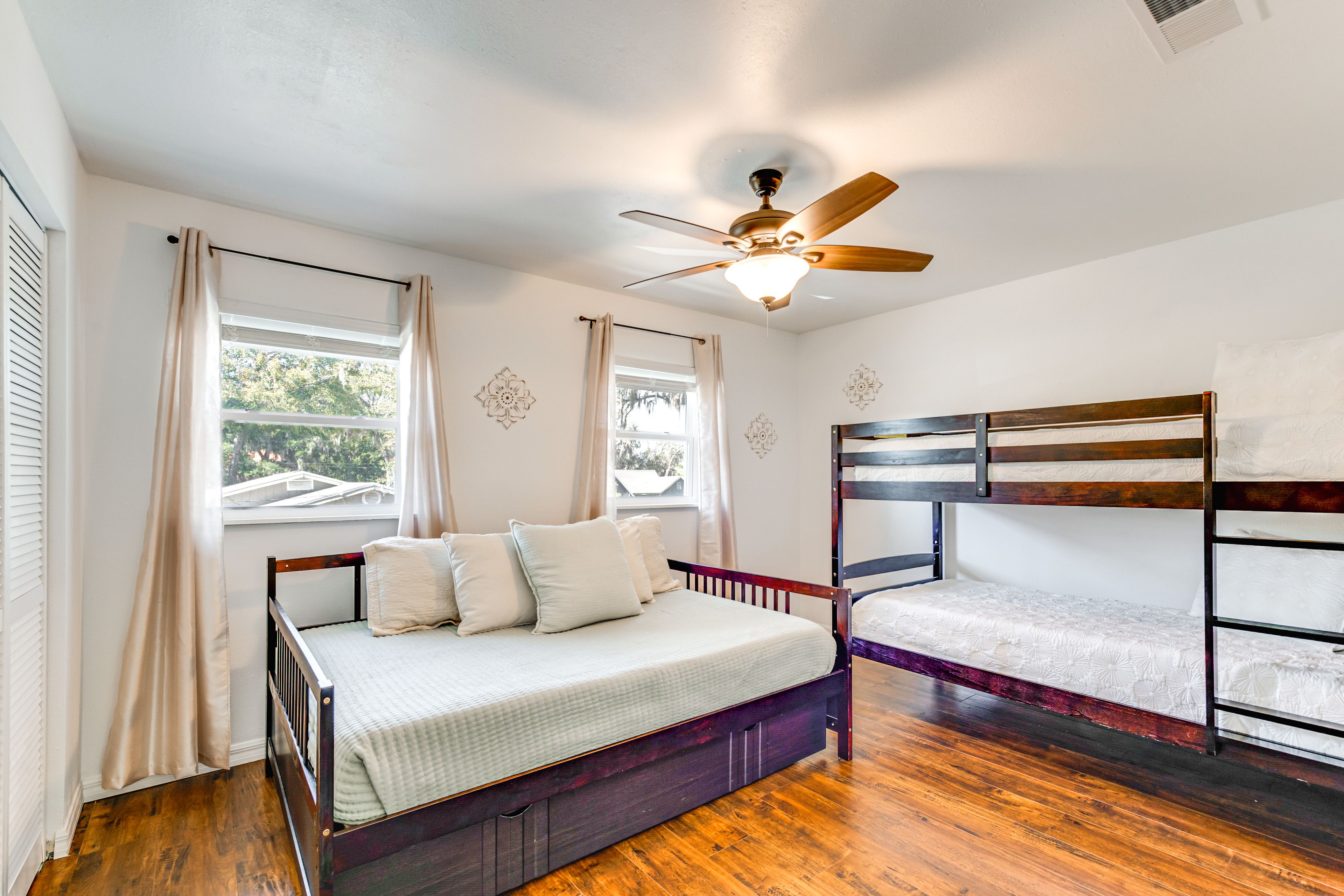 Bedroom 2 | Twin Bunk Bed | Full Daybed w/ Twin Trundle | 2nd Floor