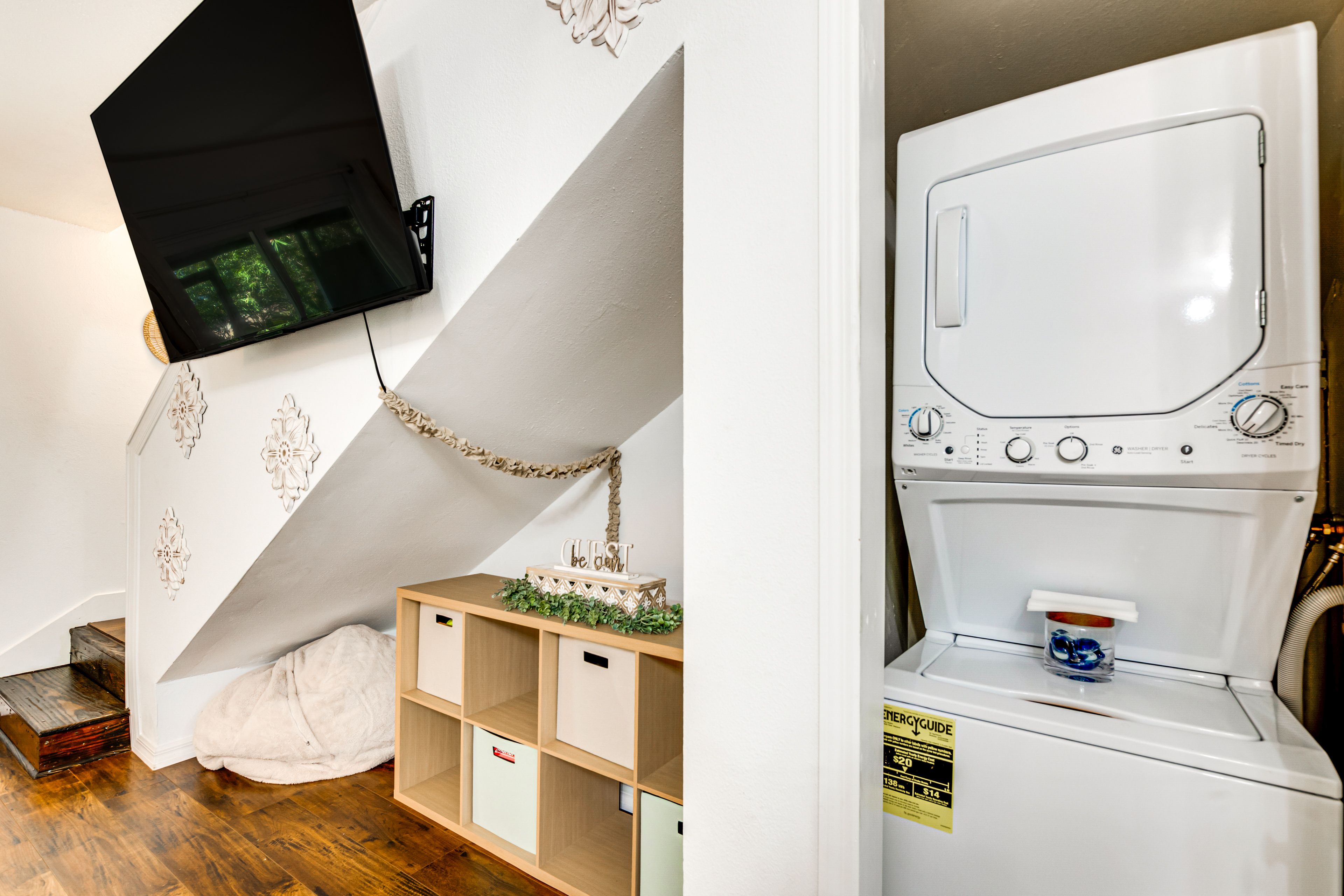 Laundry Area | Washer/Dryer | 1st Floor