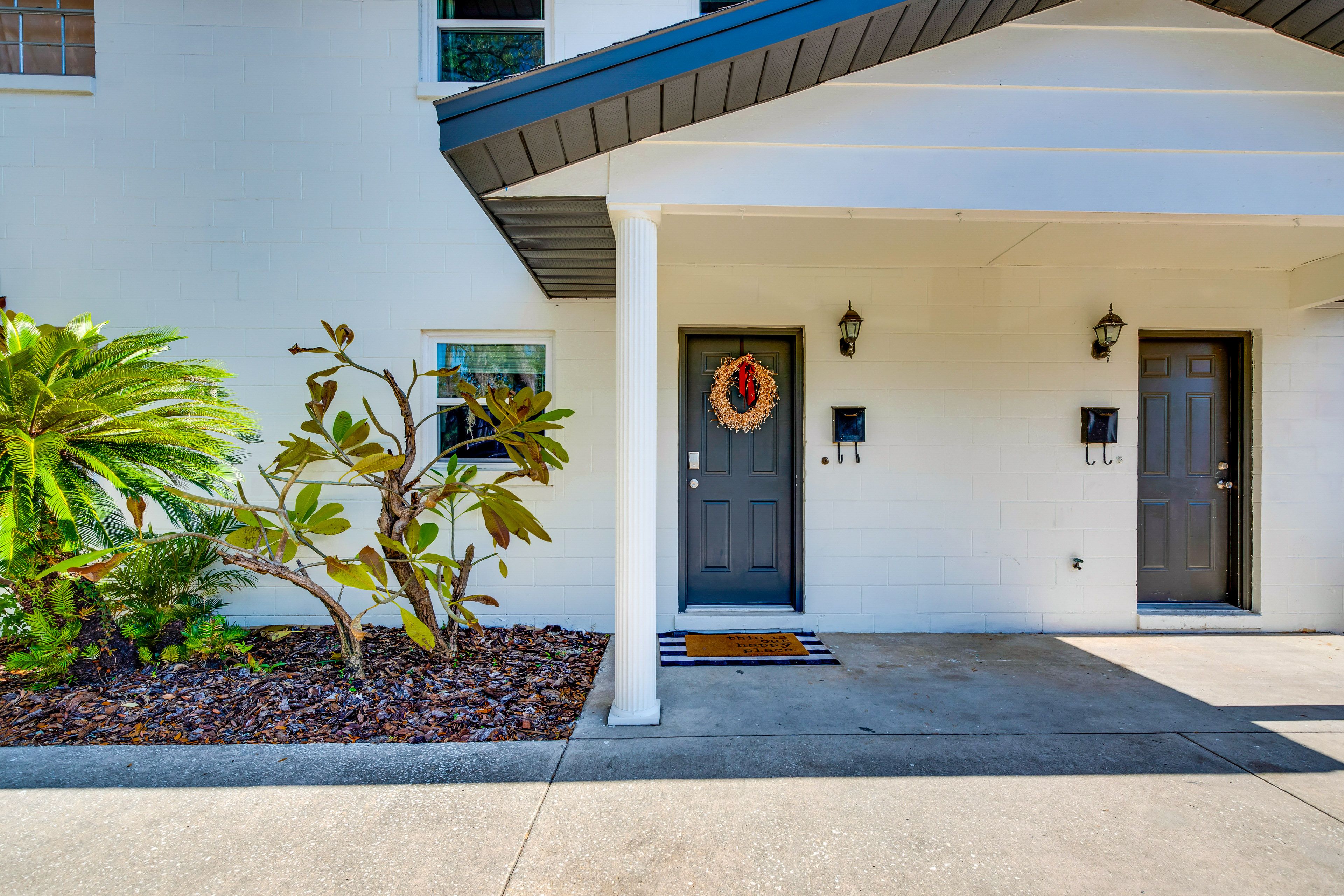 Exterior | Front Entry