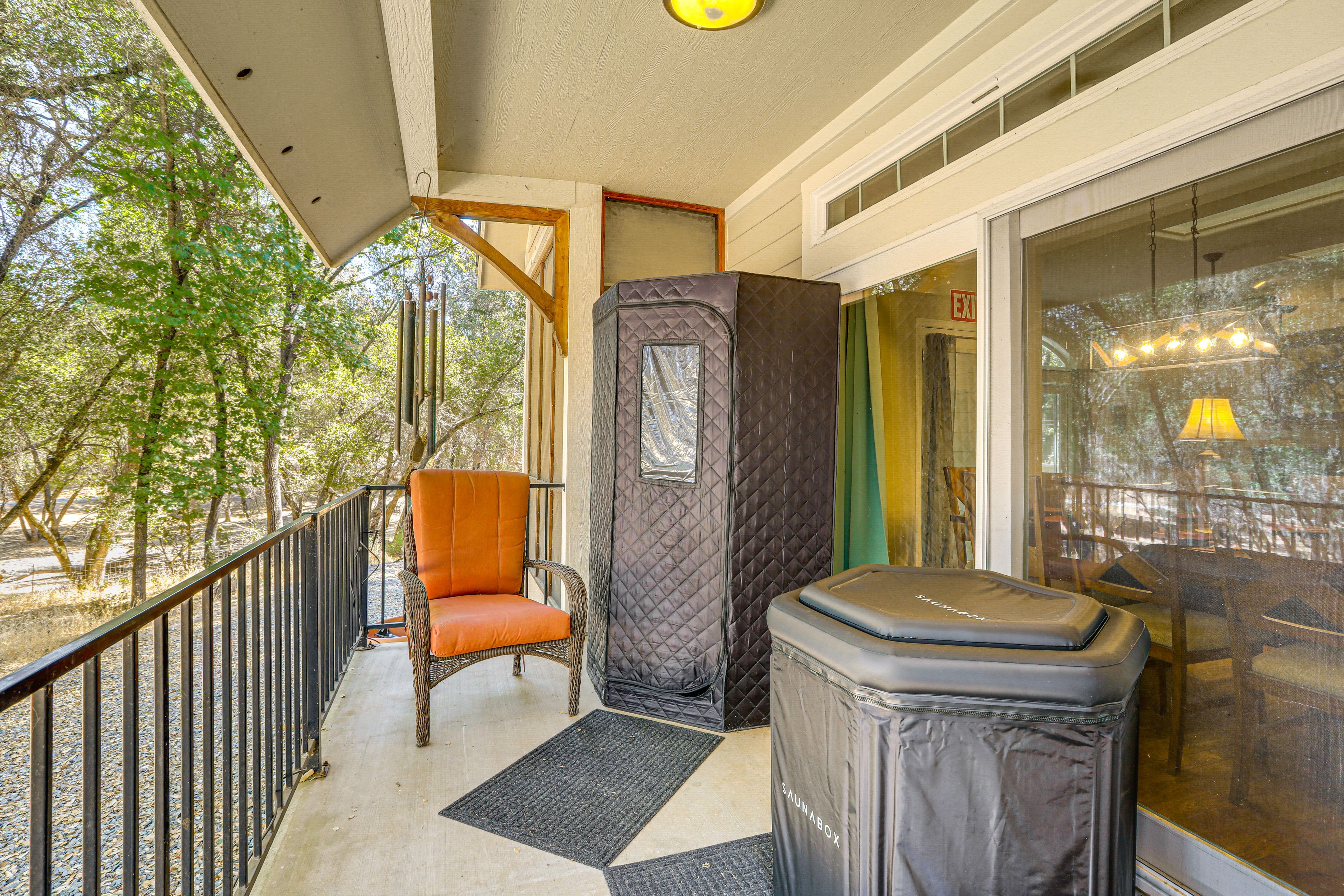 Covered Patio | Sauna