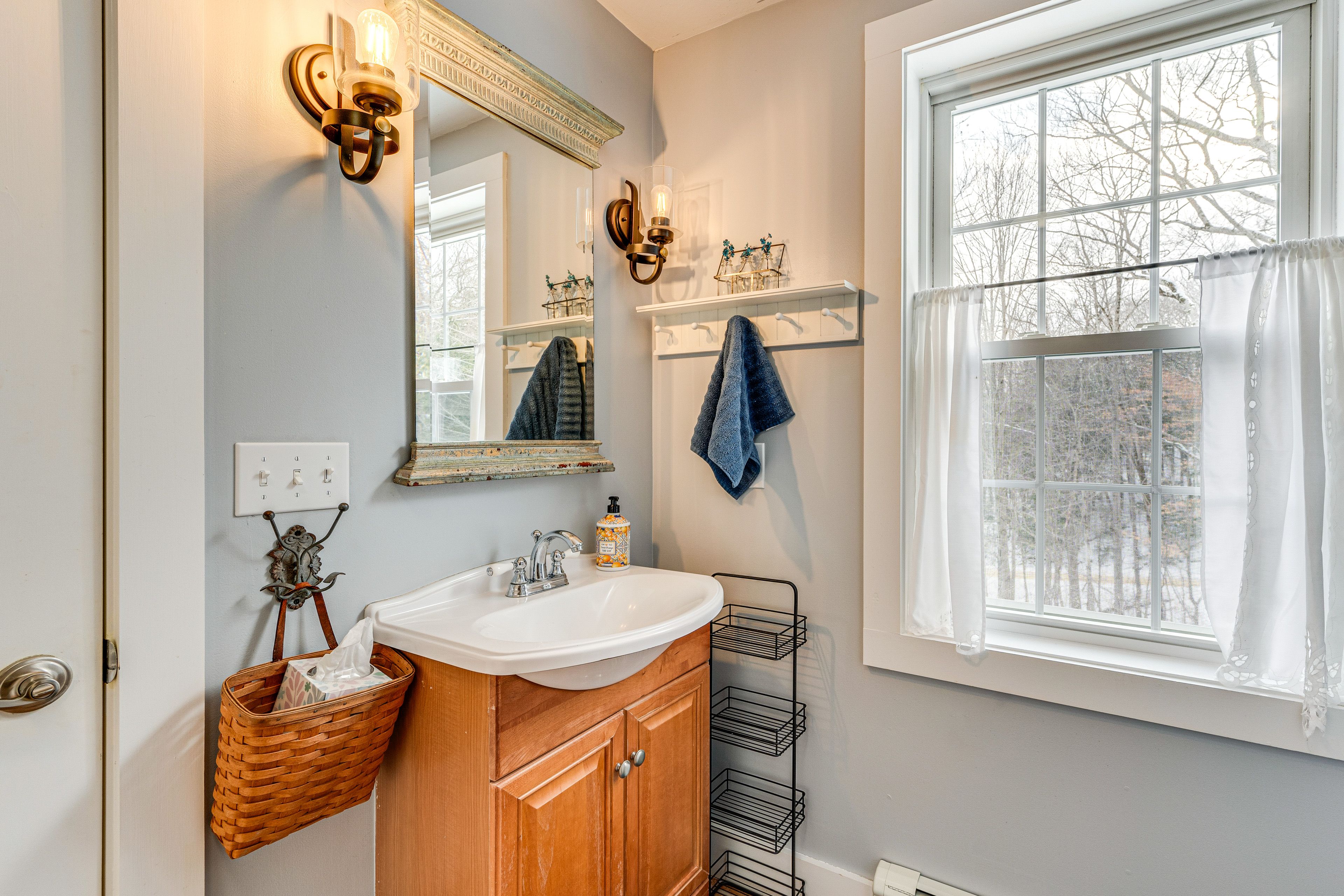 Bathroom | Towels Provided | Main Level
