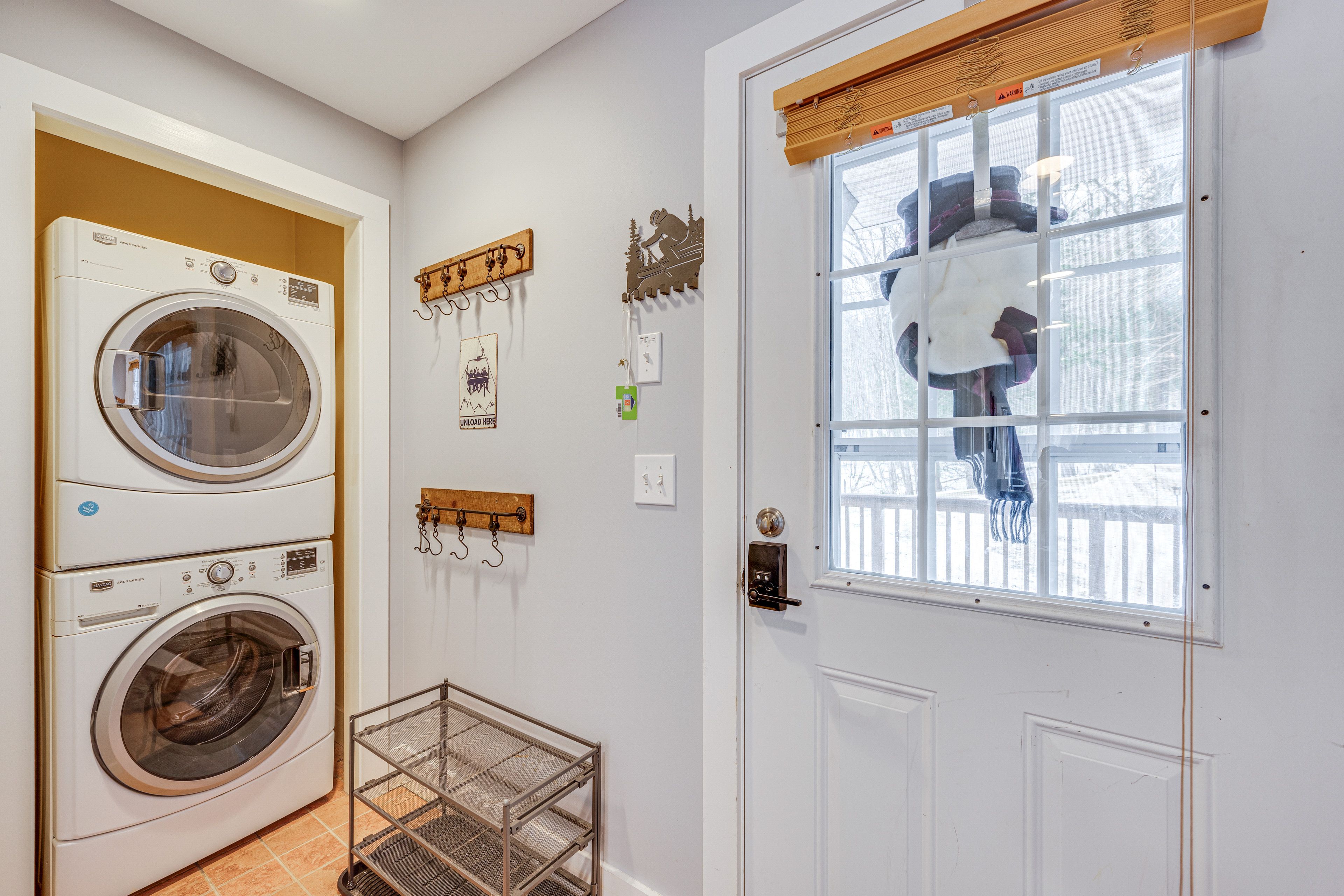 Front Foyer | Washer/Dryer | Main Level