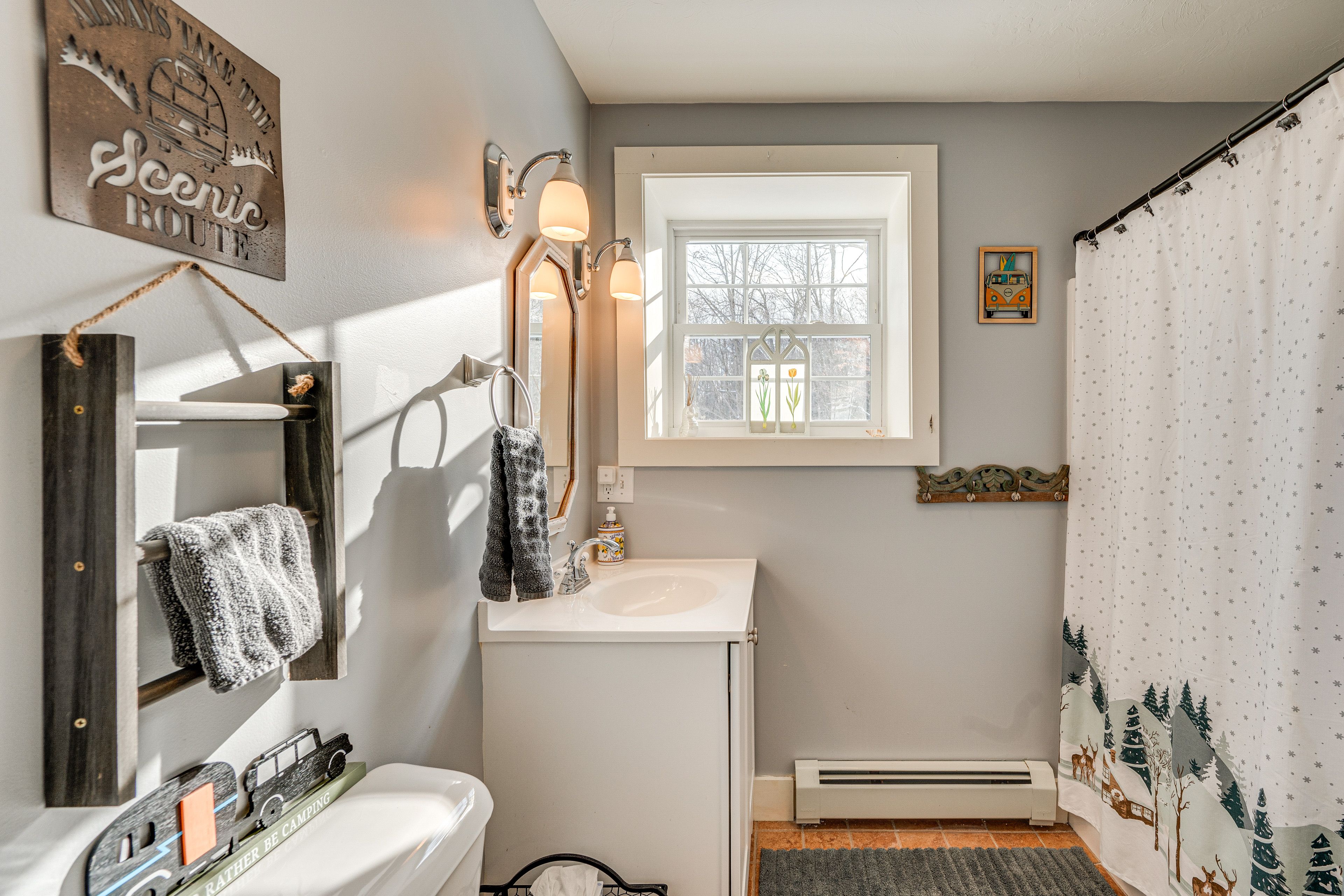 Bathroom | Basement