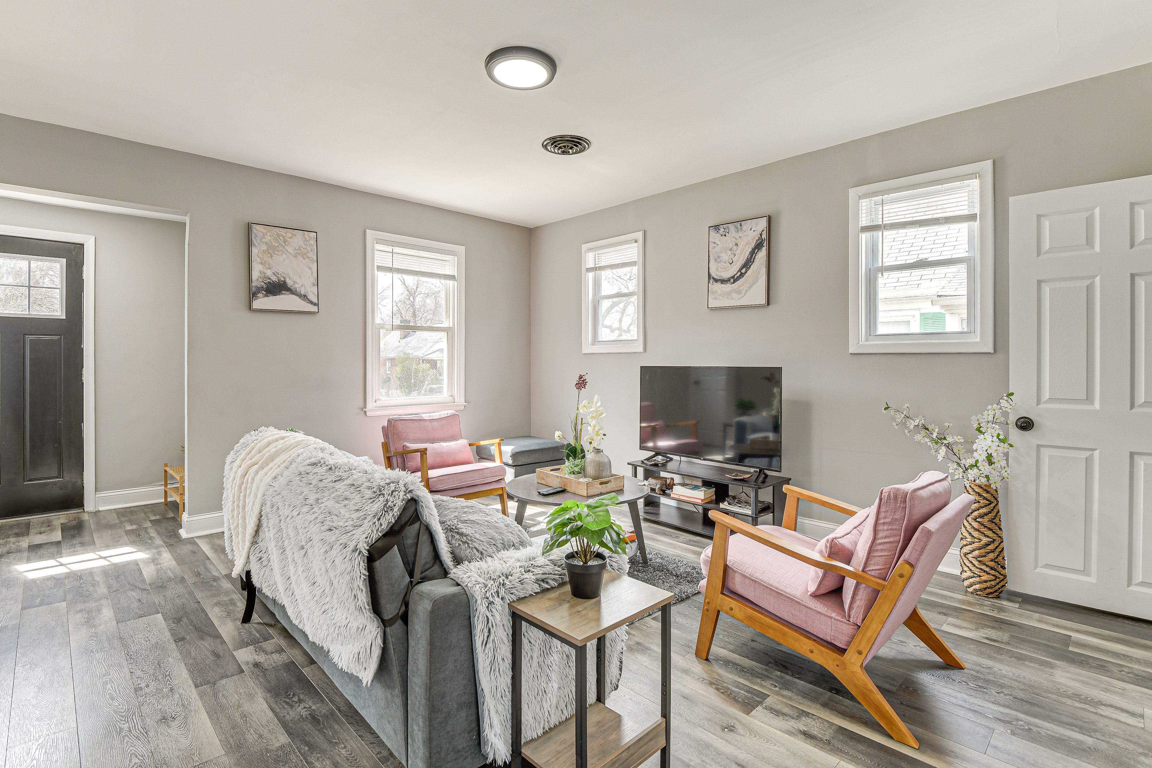 Parkville Vacation Rental | 4BR | 2BA | 2,040 Sq Ft | 6 Steps to Enter