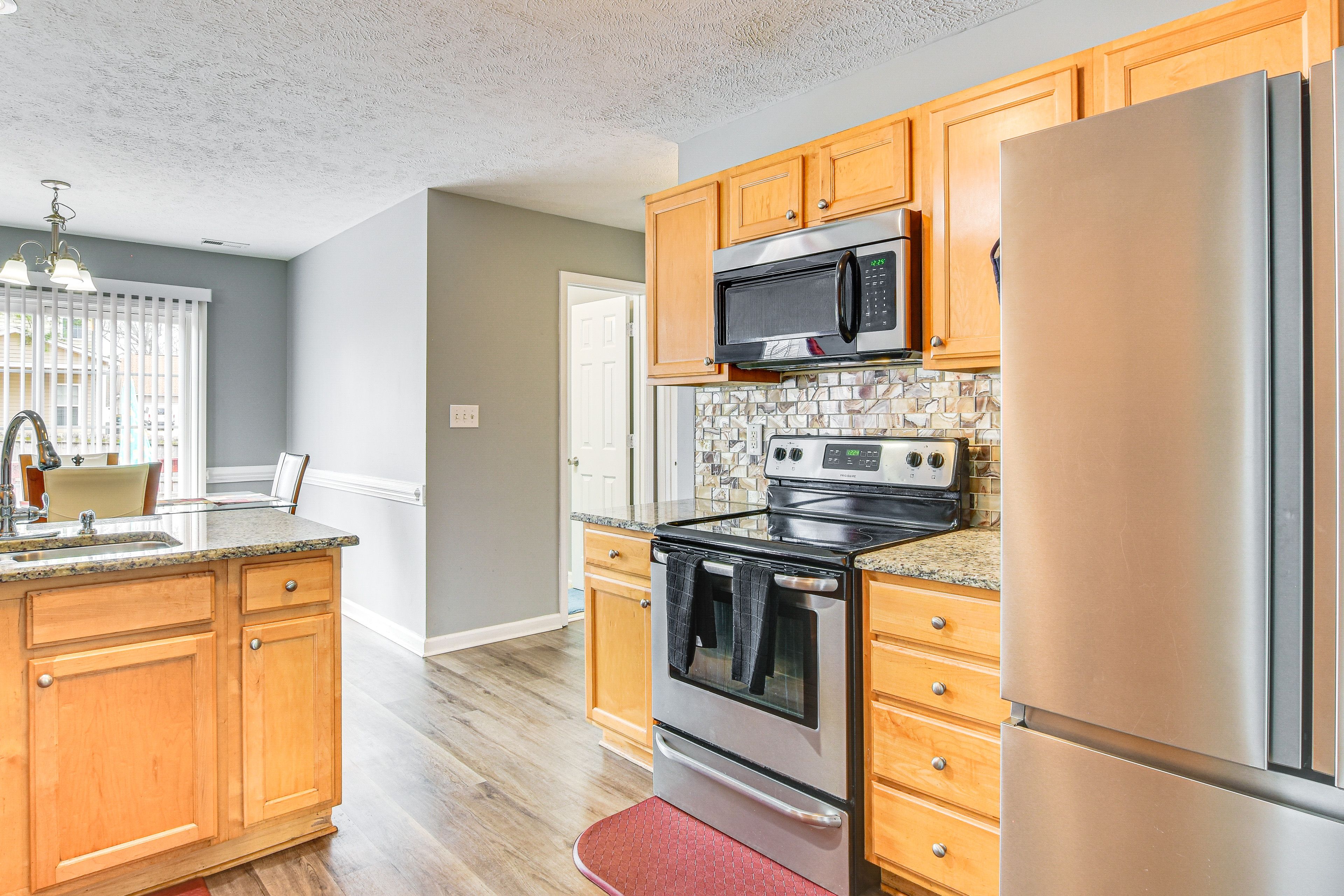 Kitchen | Cooking Basics | Keurig Coffee Maker | Dishwasher | Blender | Crockpot