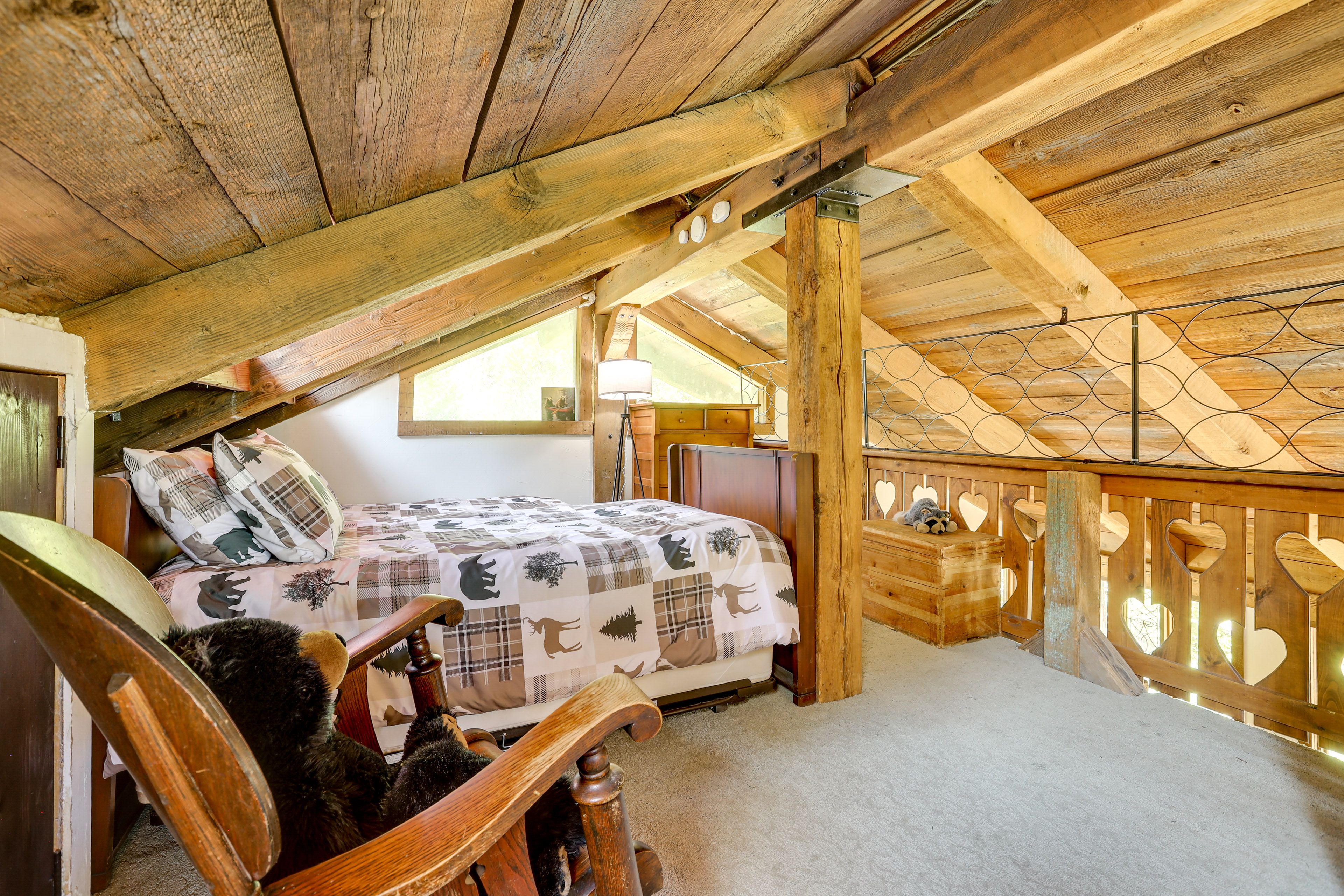 Loft | Twin Bed | Twin Bed w/ Twin Trundle