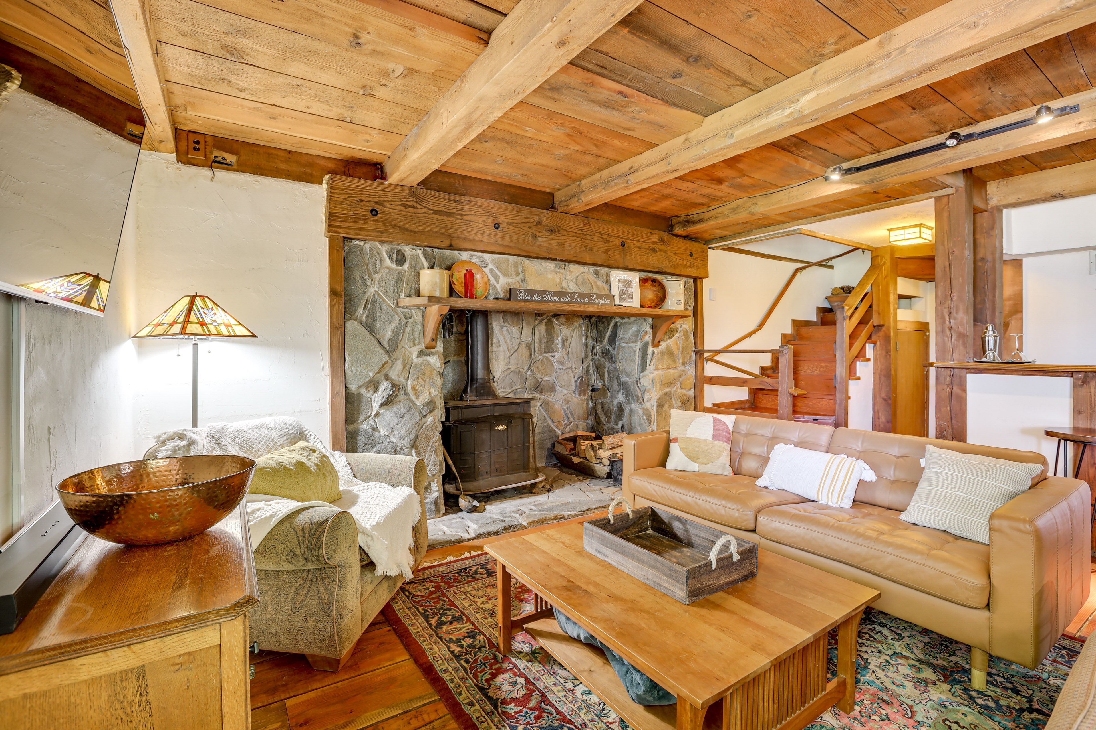 Lower Living Area | Lower Floor