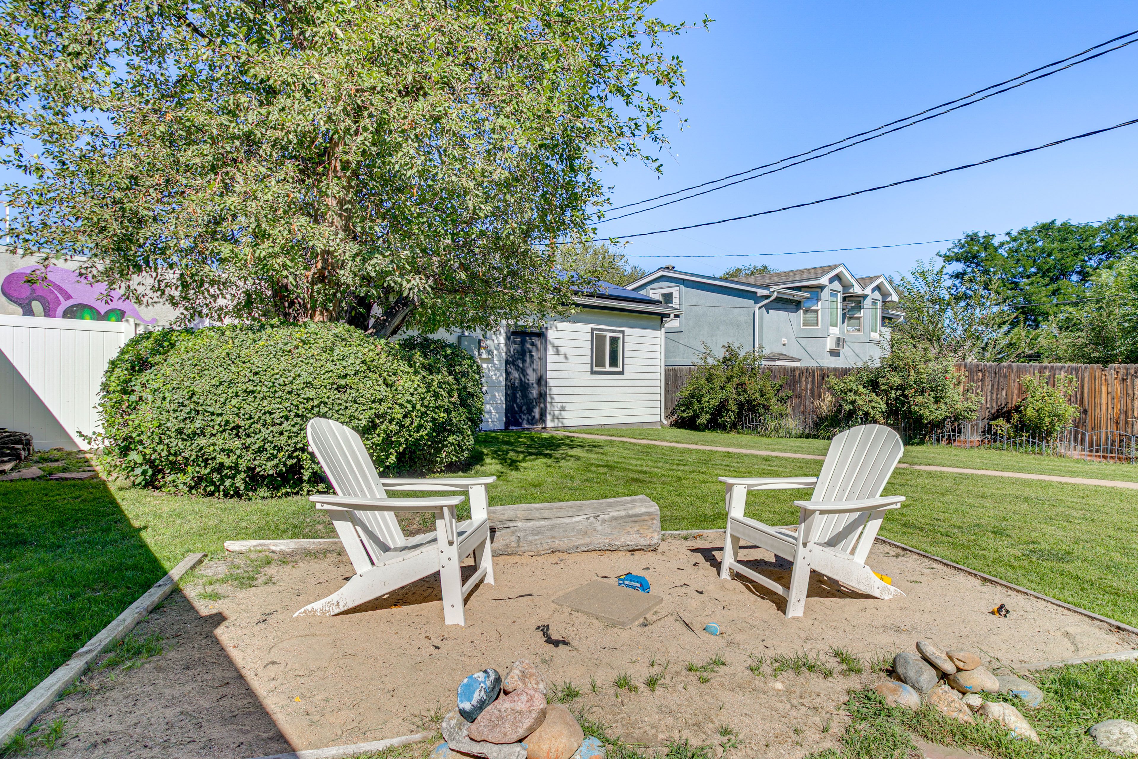 Private Backyard (Fenced) | Sitting Area