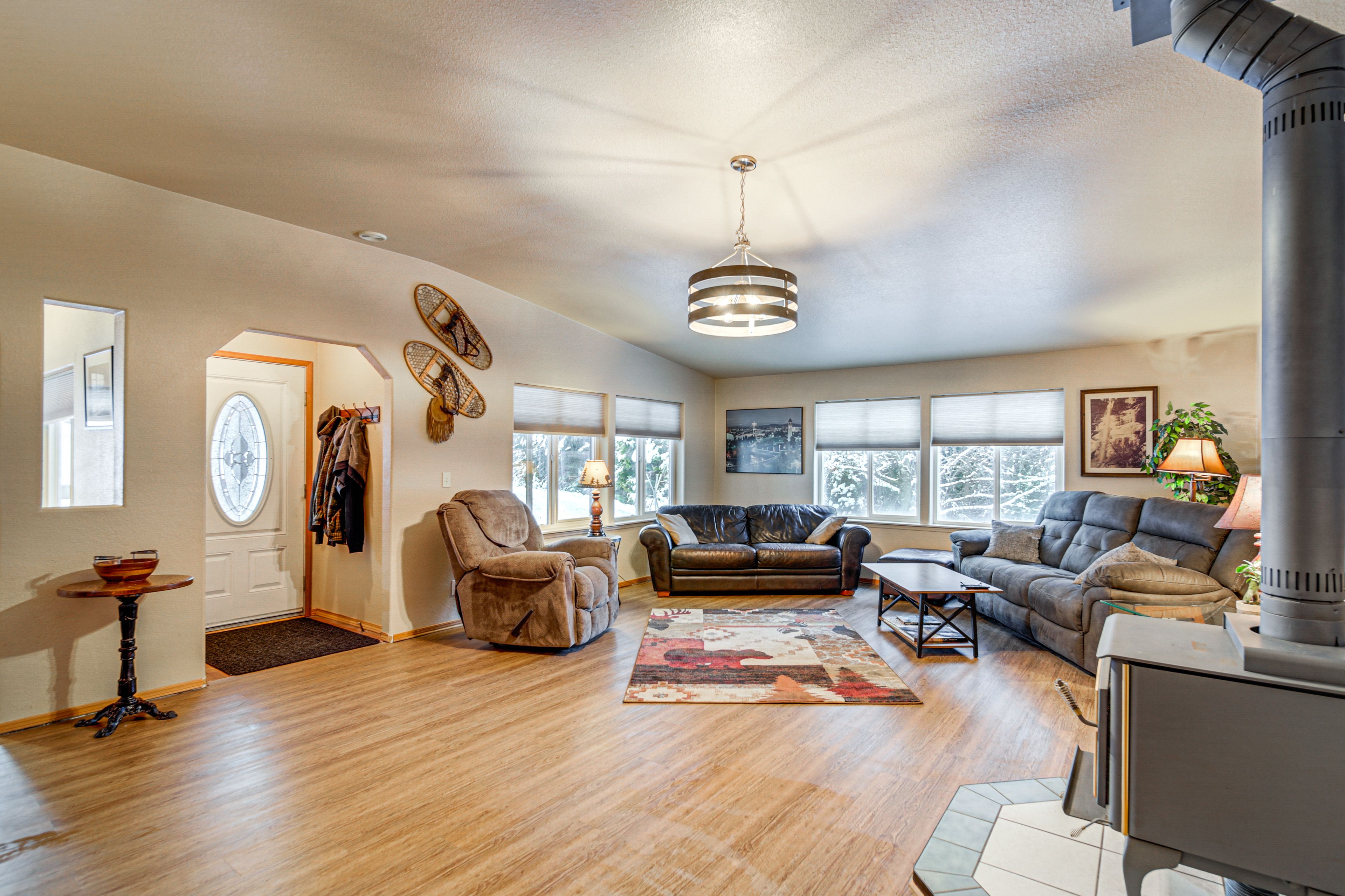 Living Room | Wood-Burning Stove | Smart TV w/ Cable