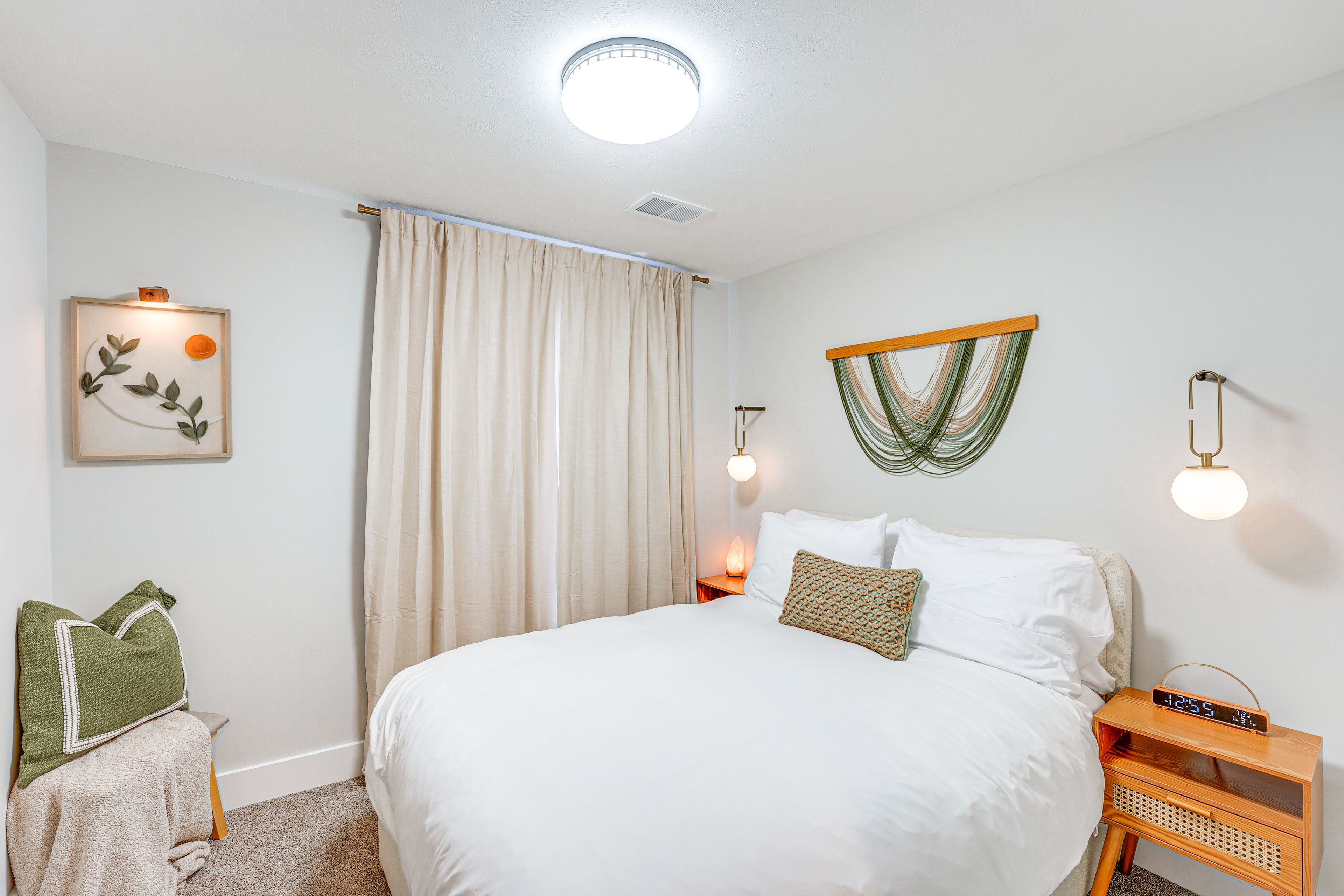 Bedroom 1 | Full Bed | Linens Provided