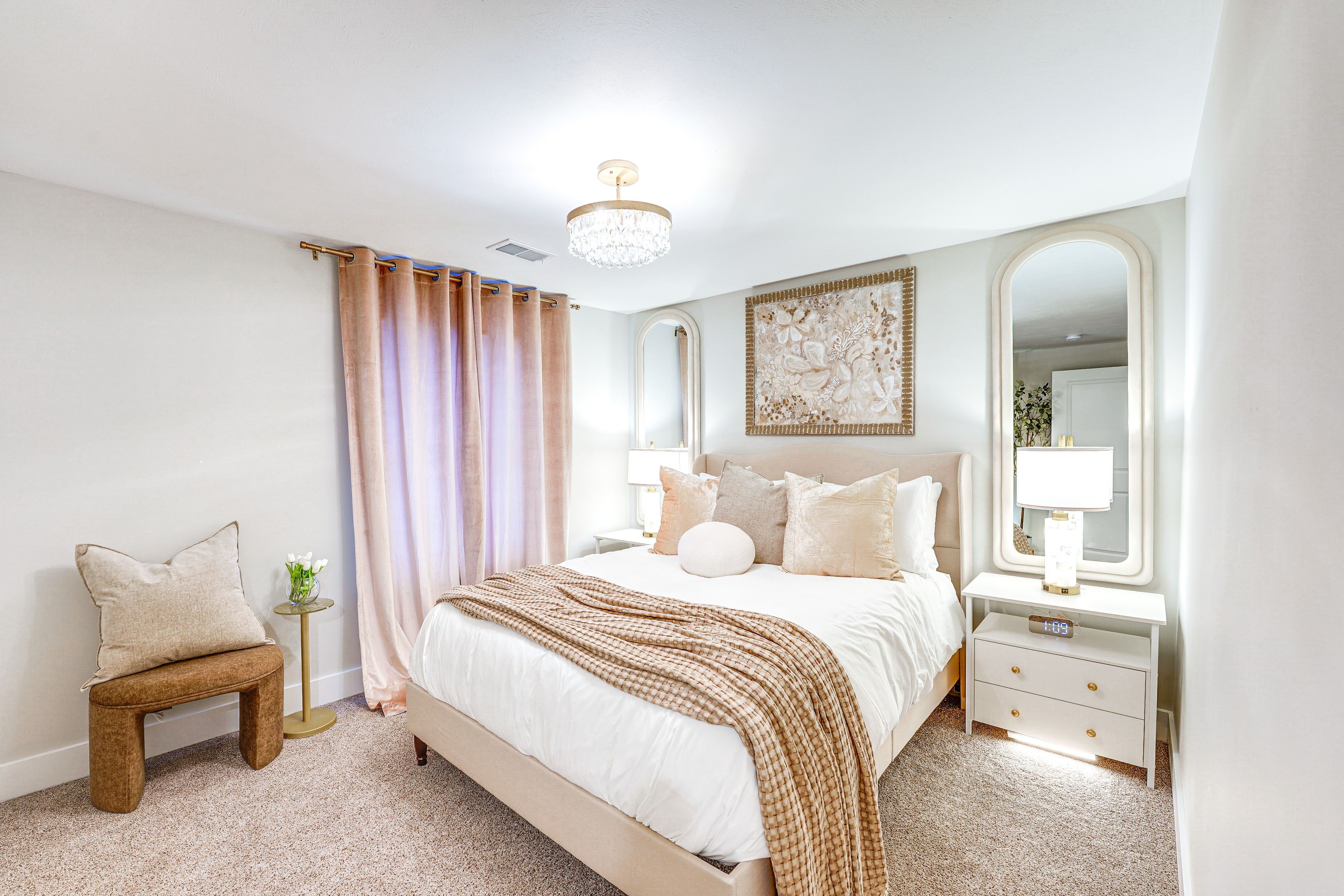 Bedroom 2 | Queen Bed