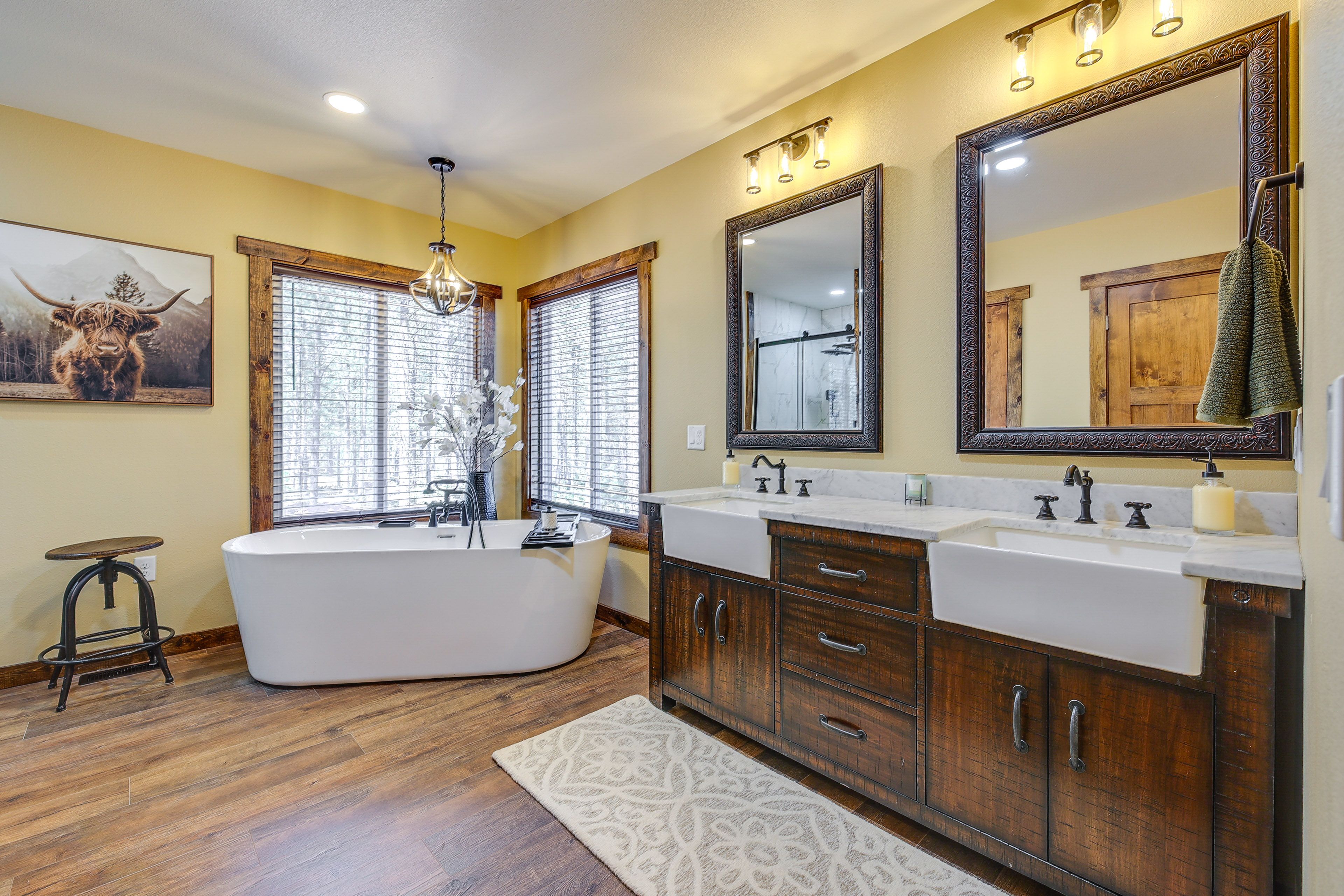 Full Bath | Towels | Hair Dryer