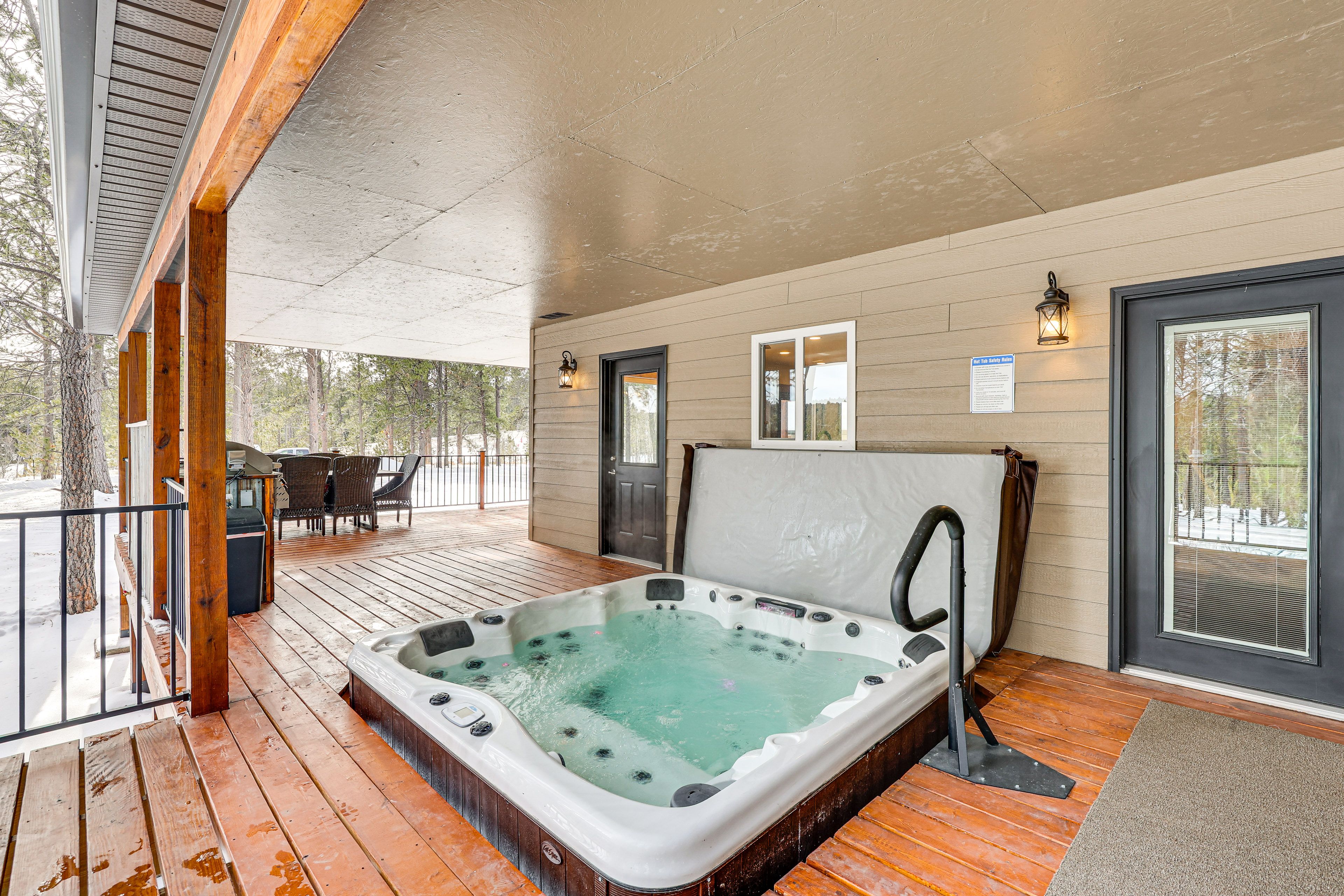 Private Hot Tub