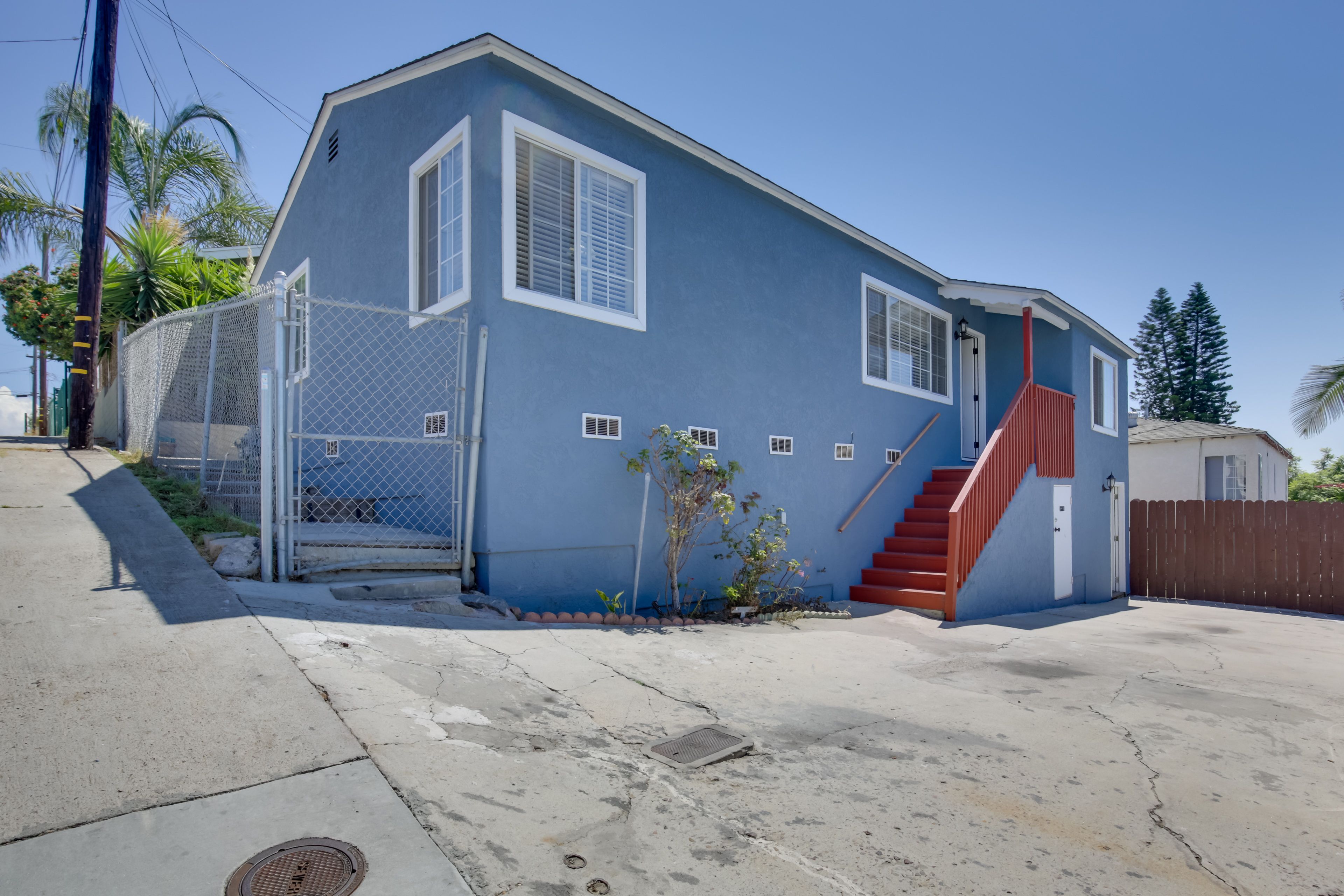 Parking | Driveway (3 Vehicles) | EV Charger Available
