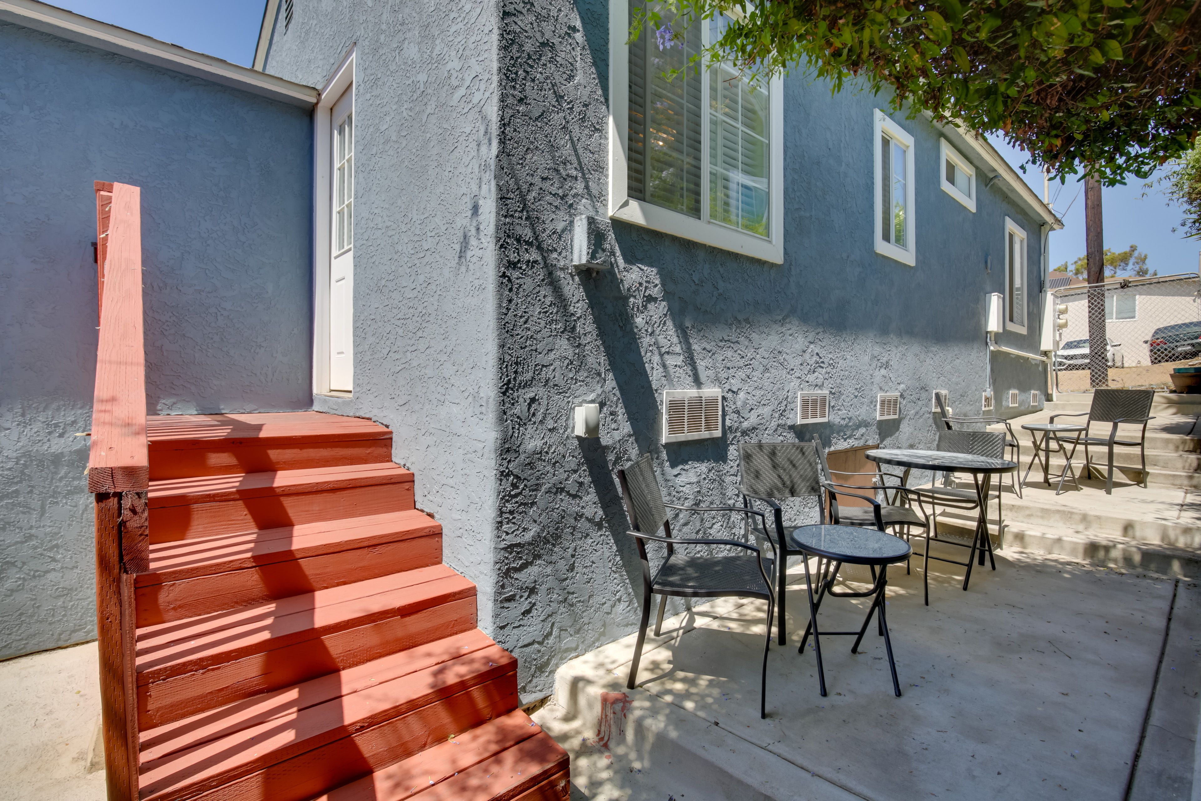 House Exterior | Furnished Patio | Dining Area | Gas Grill