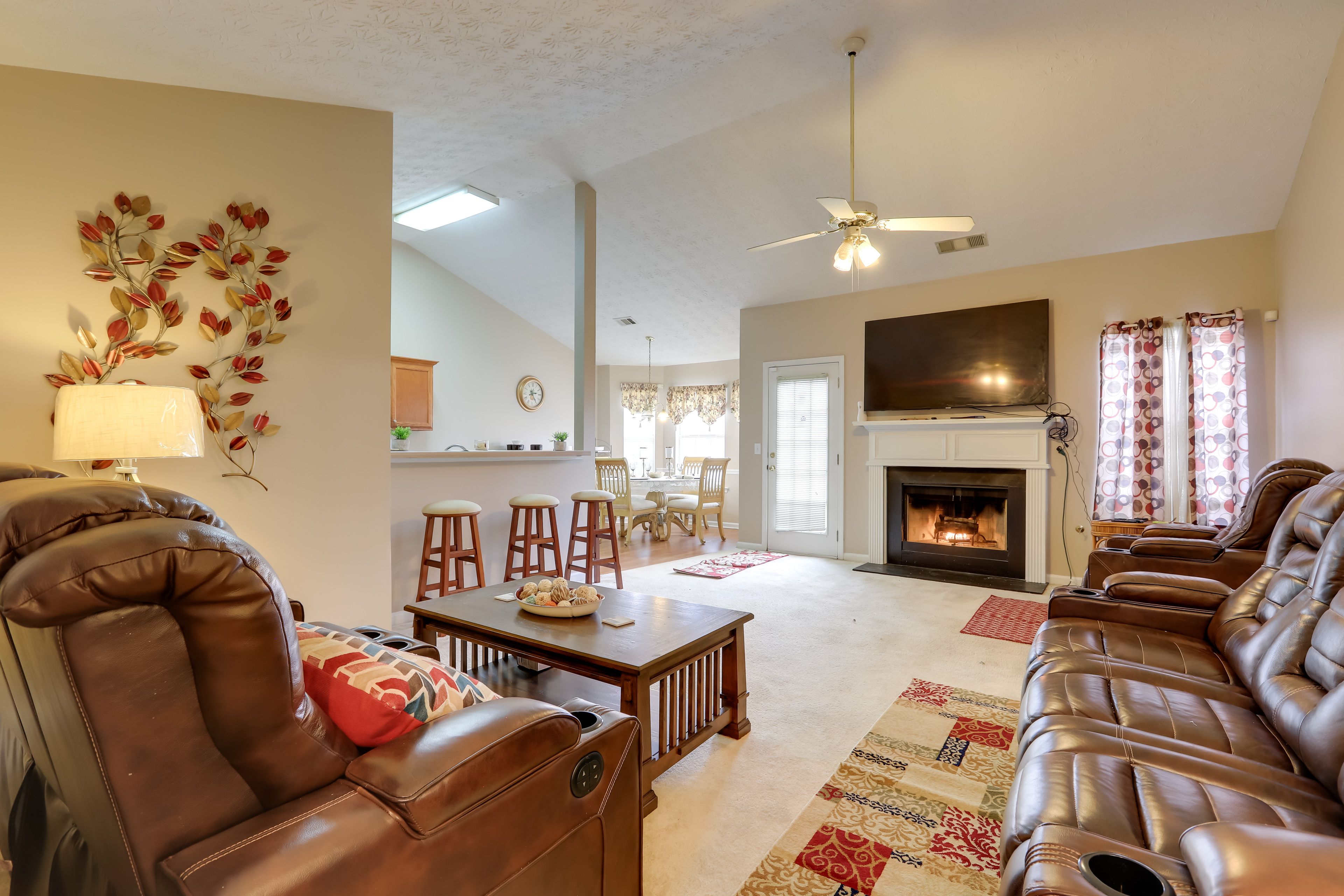 McDonough Vacation Rental | 3BR | 2BA | 1,312 Sq Ft | 1 Step to Enter