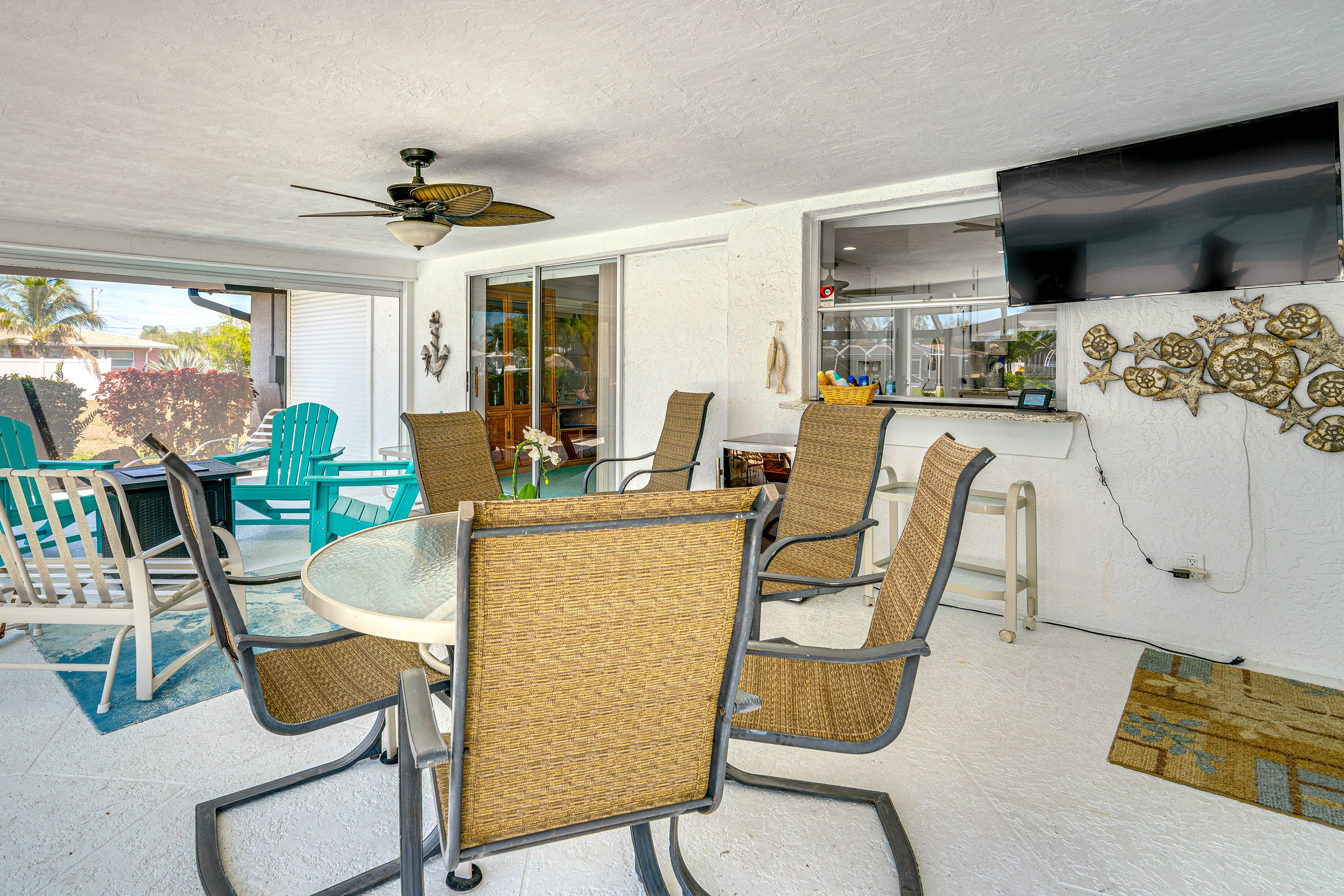Covered Patio | Flat-Screen TV | Gas Fire Pit | Gas Grill | Outdoor Dining Area