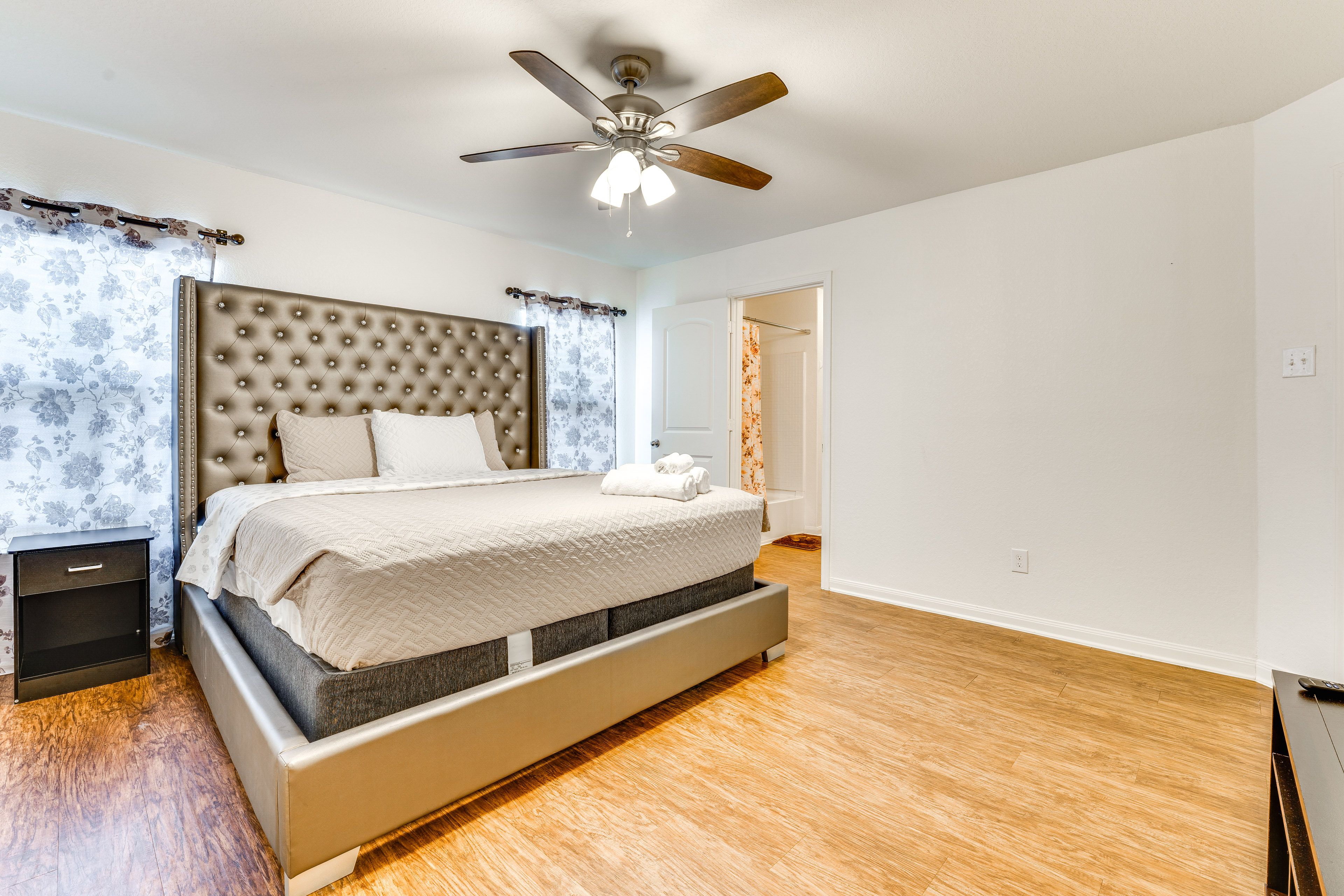 Bedroom 1 | King Bed | Walk-In Closet