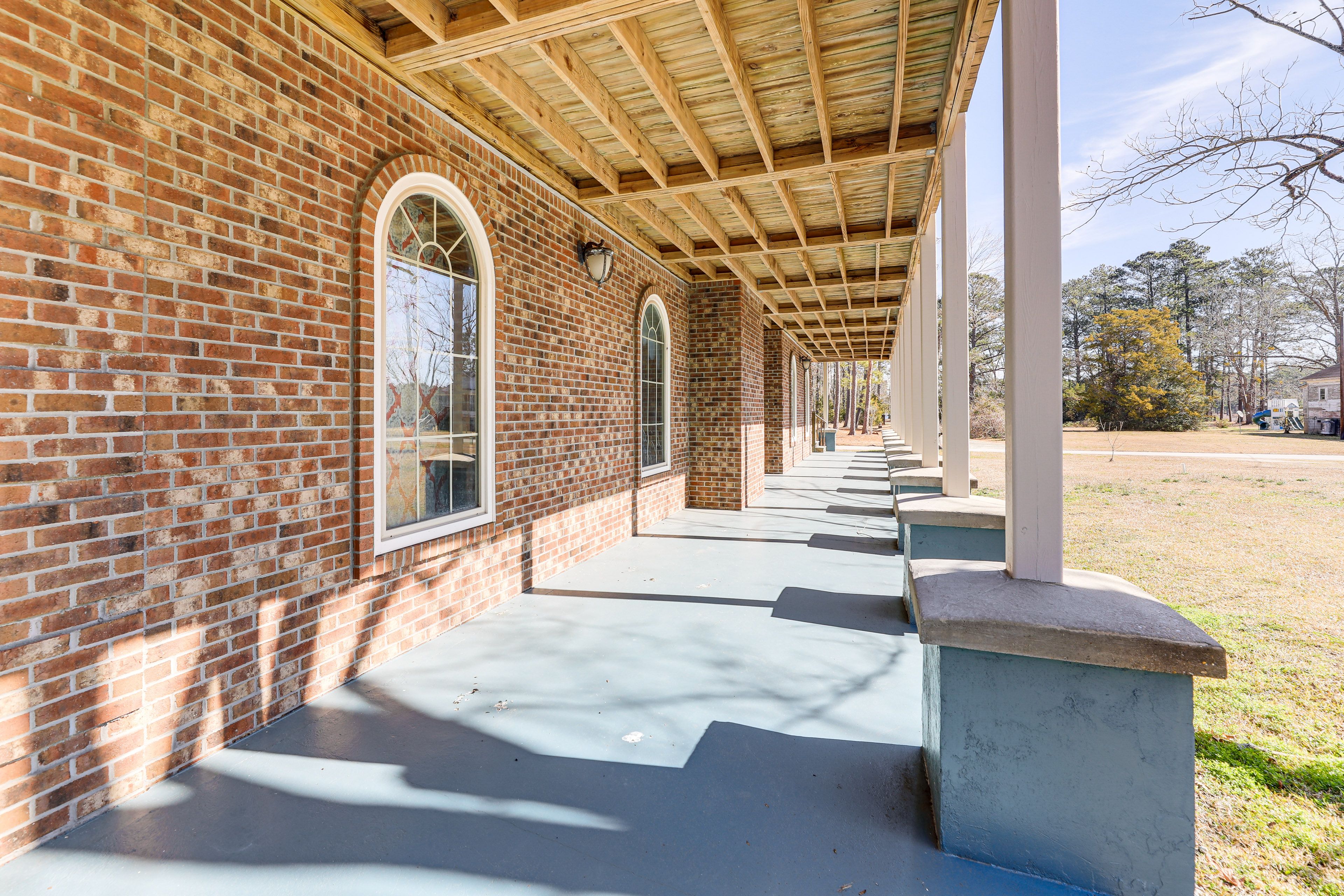 Shared Patio | Gas Grill