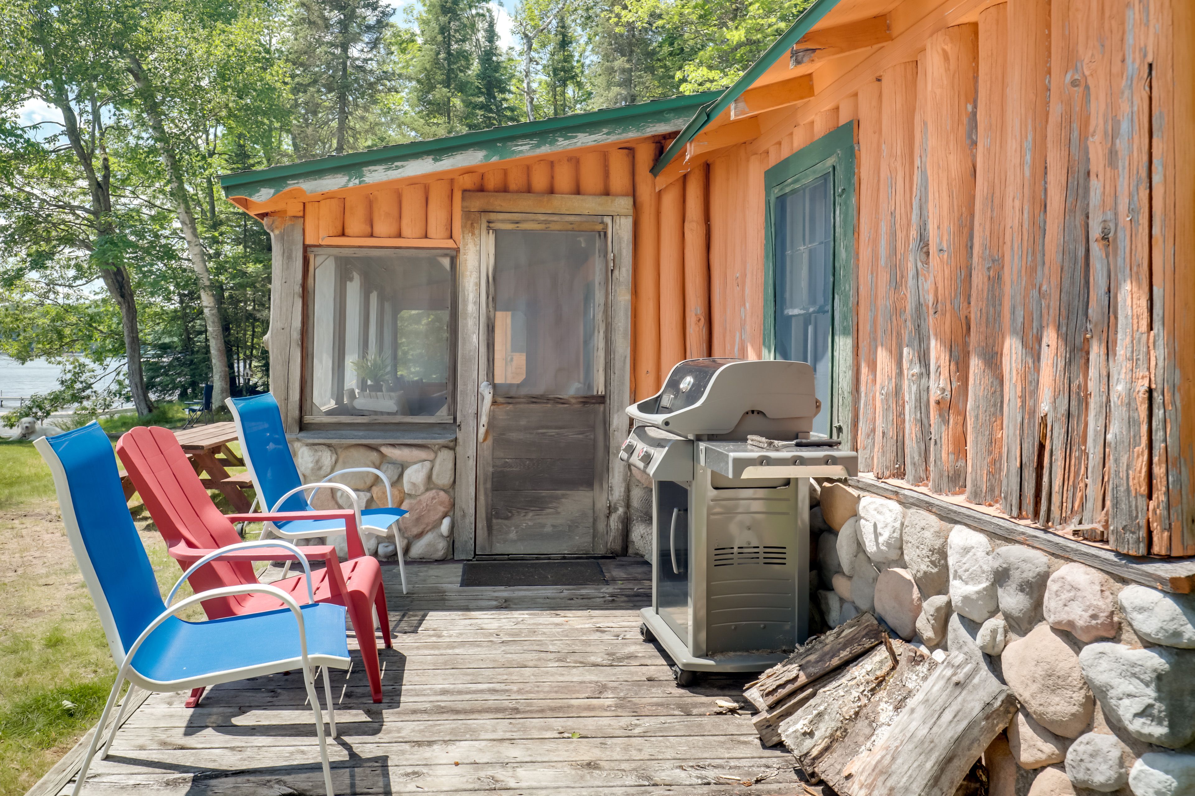 Deck | Gas Grill