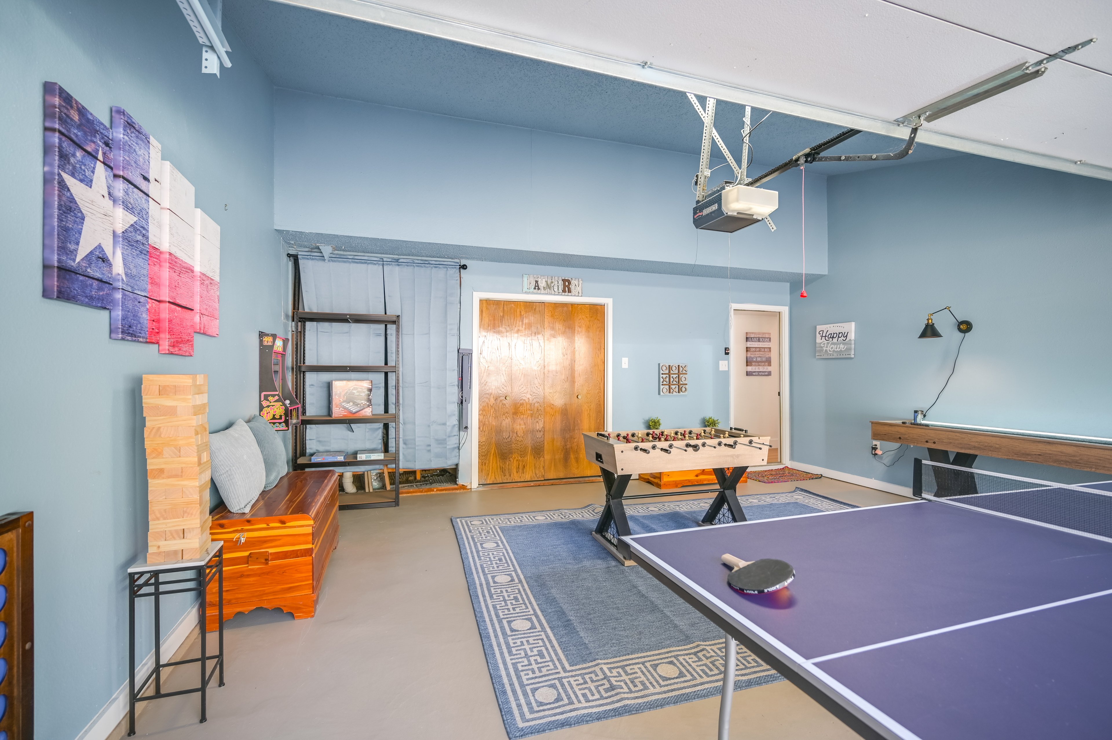 Garage | Game Room