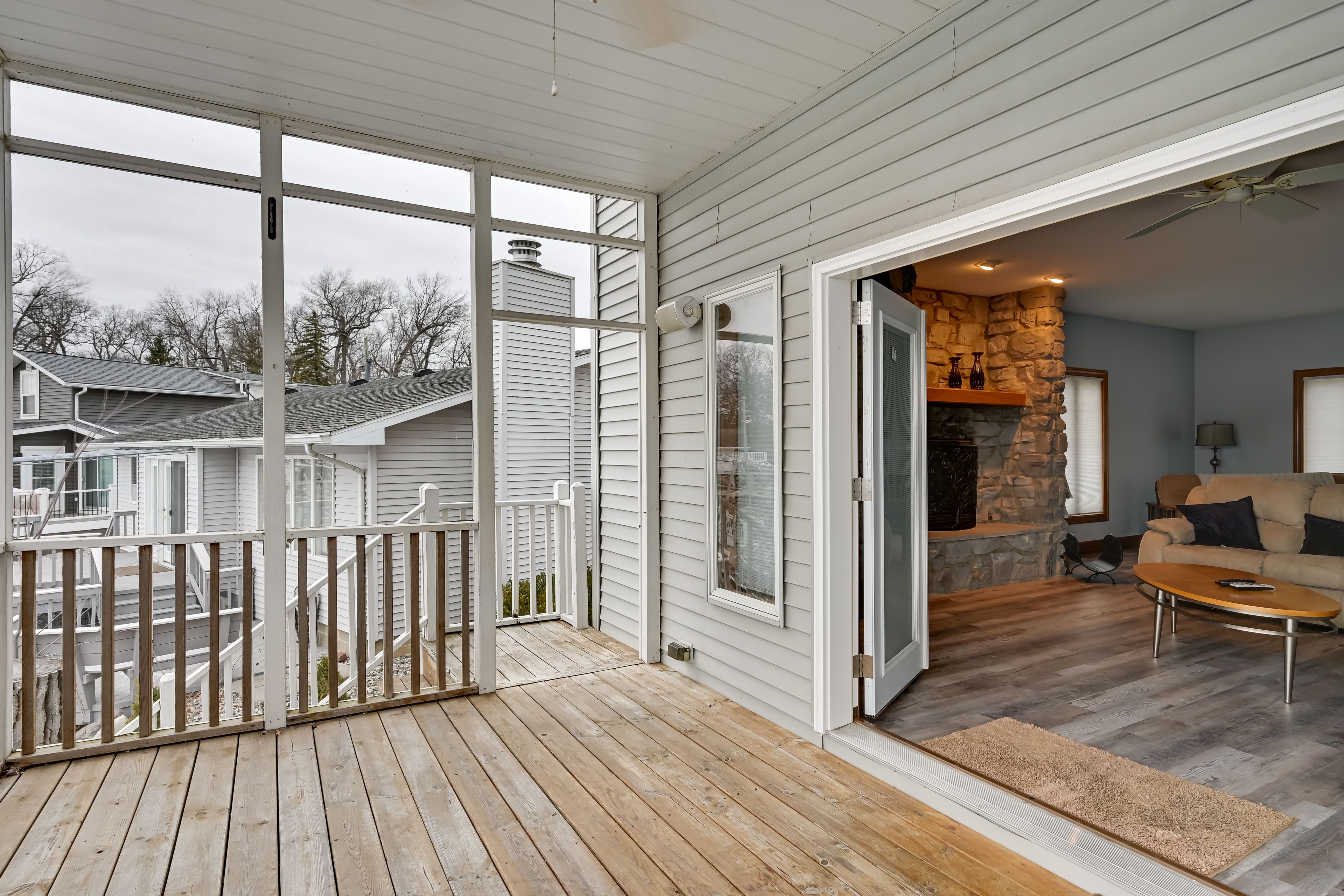 Screened Deck | 1st Floor