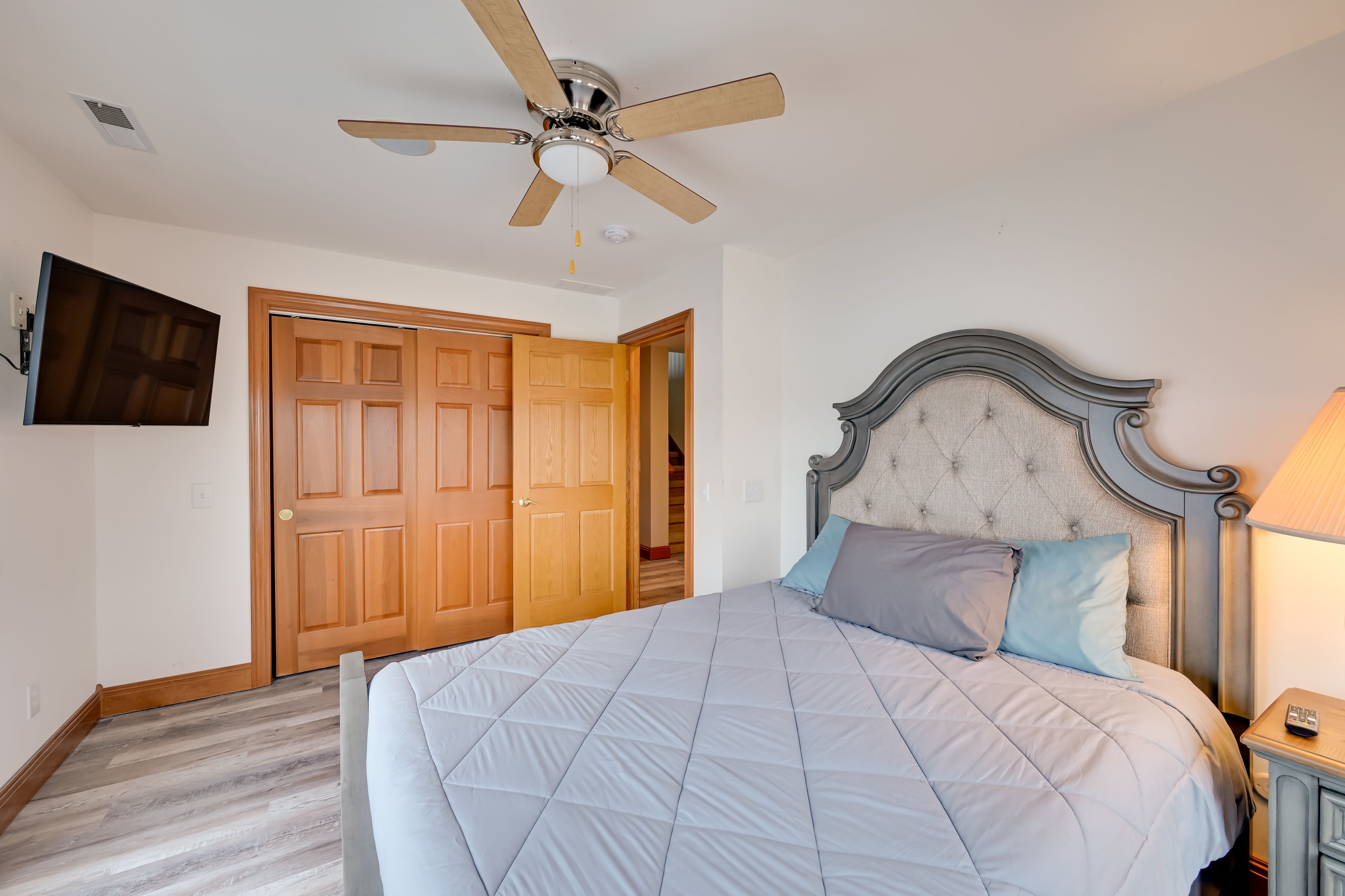 Bedroom 4 | Queen Bed | 2nd Floor