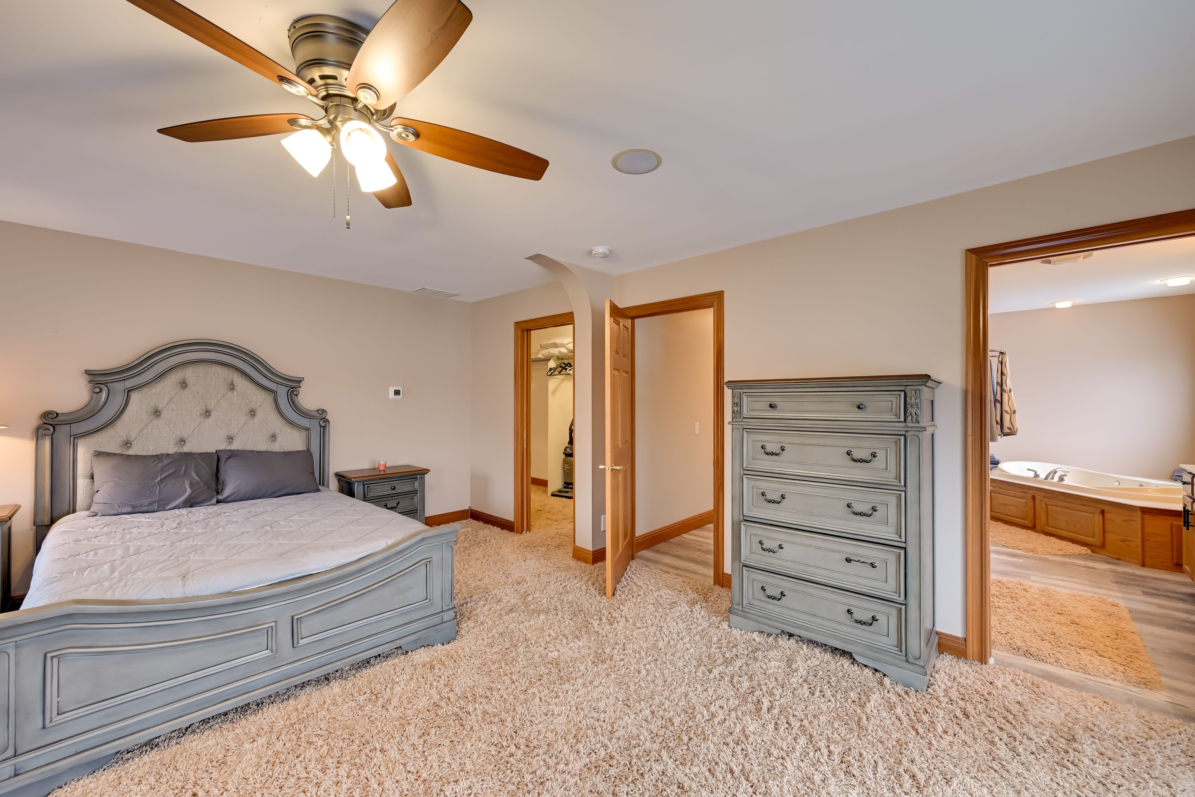 Bedroom 2 | Queen Bed | 2nd Floor