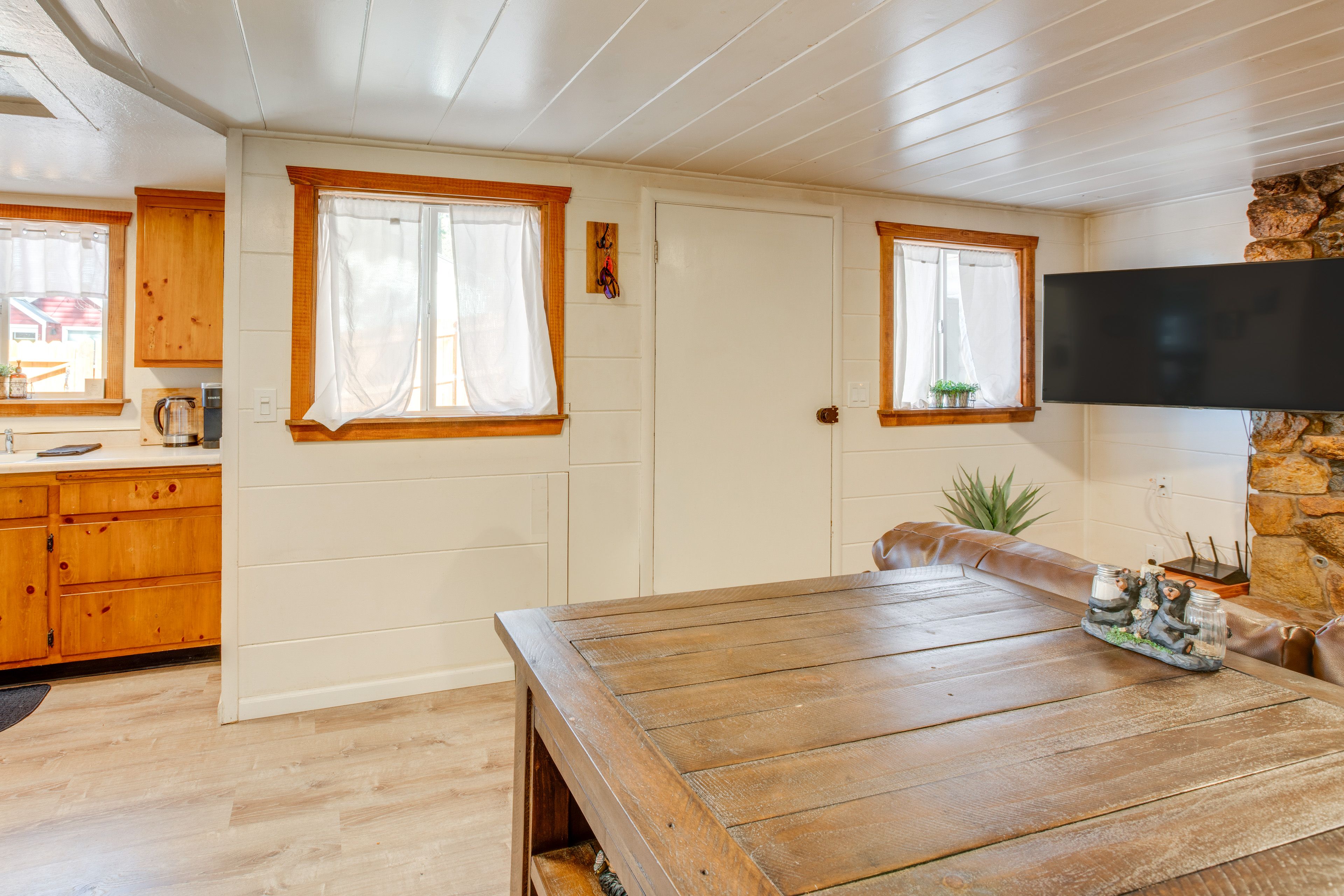 Dining Area | Open Floor Plan | 3 Portable Electric Heaters