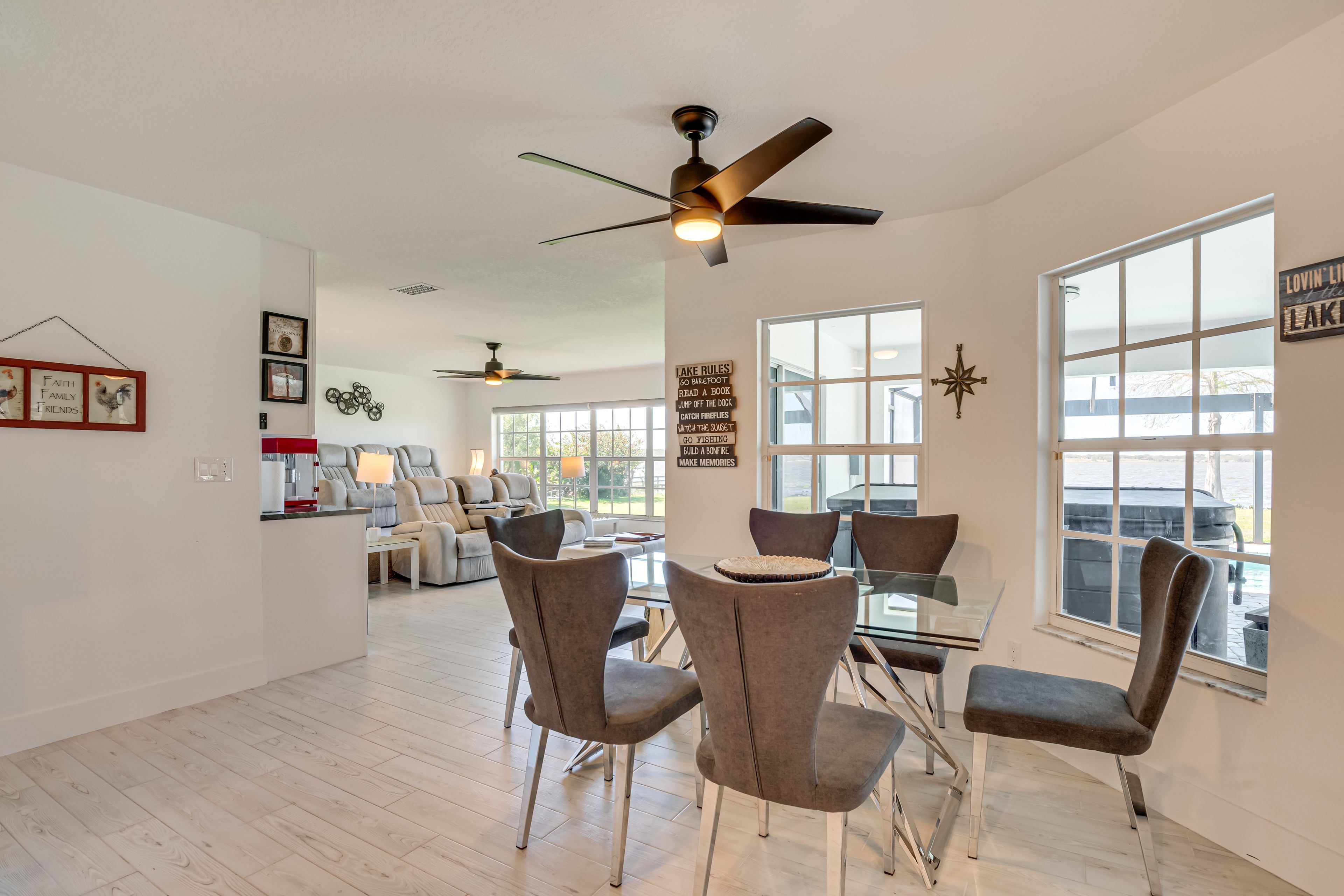 Dining Area | Dishware & Flatware | Central A/C & Heat