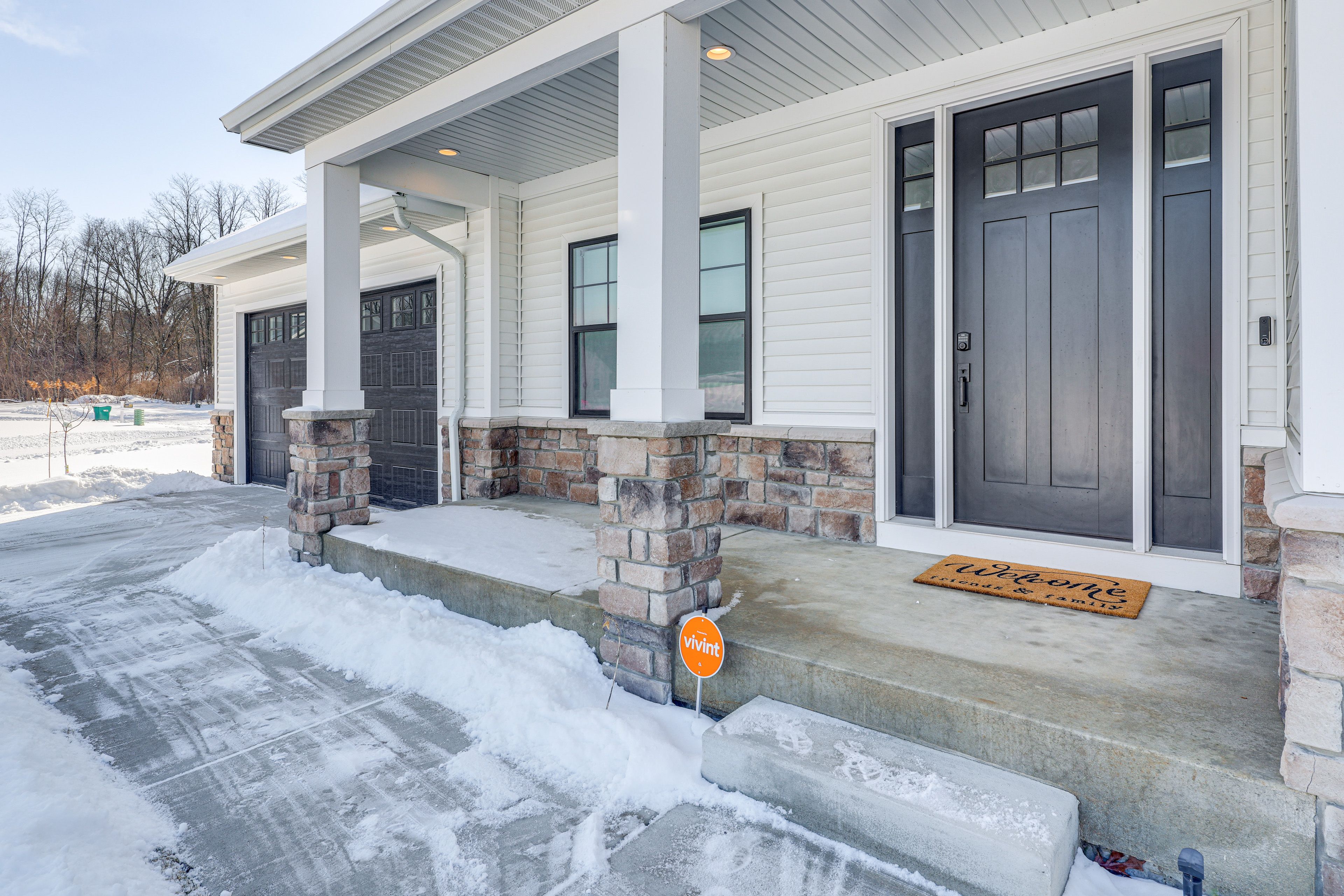 House Exterior | Keyless Entry