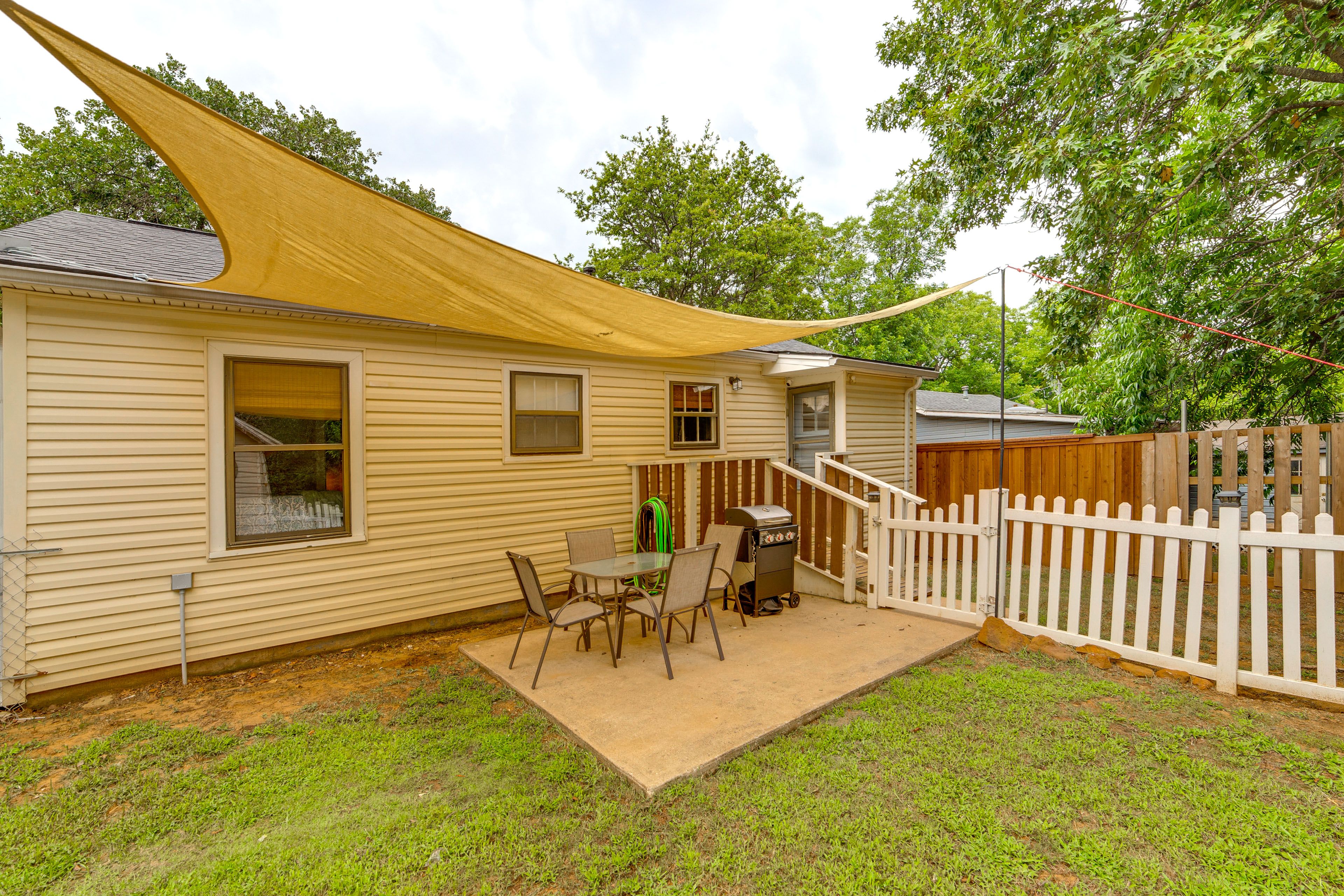 Patio | Gas Grill