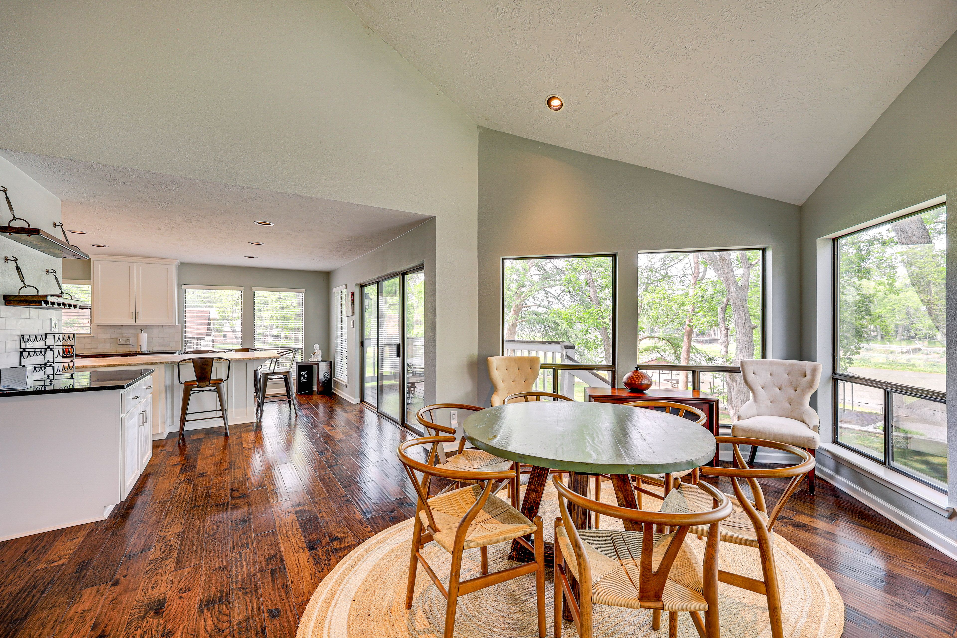 Dining Table | Dishware & Flatware | 1st Floor