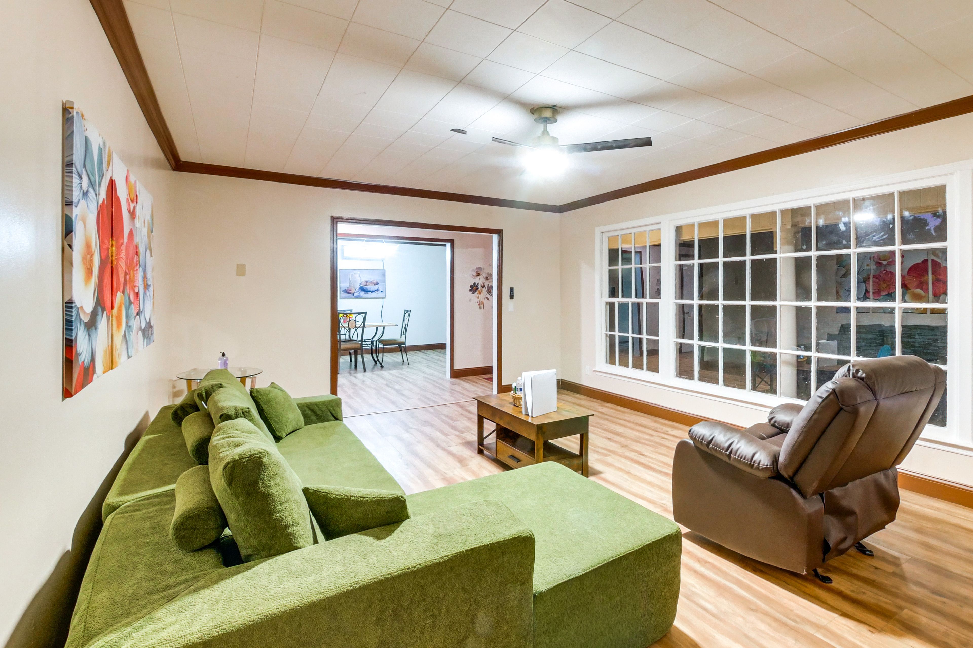 Family Room | A/C & Heat