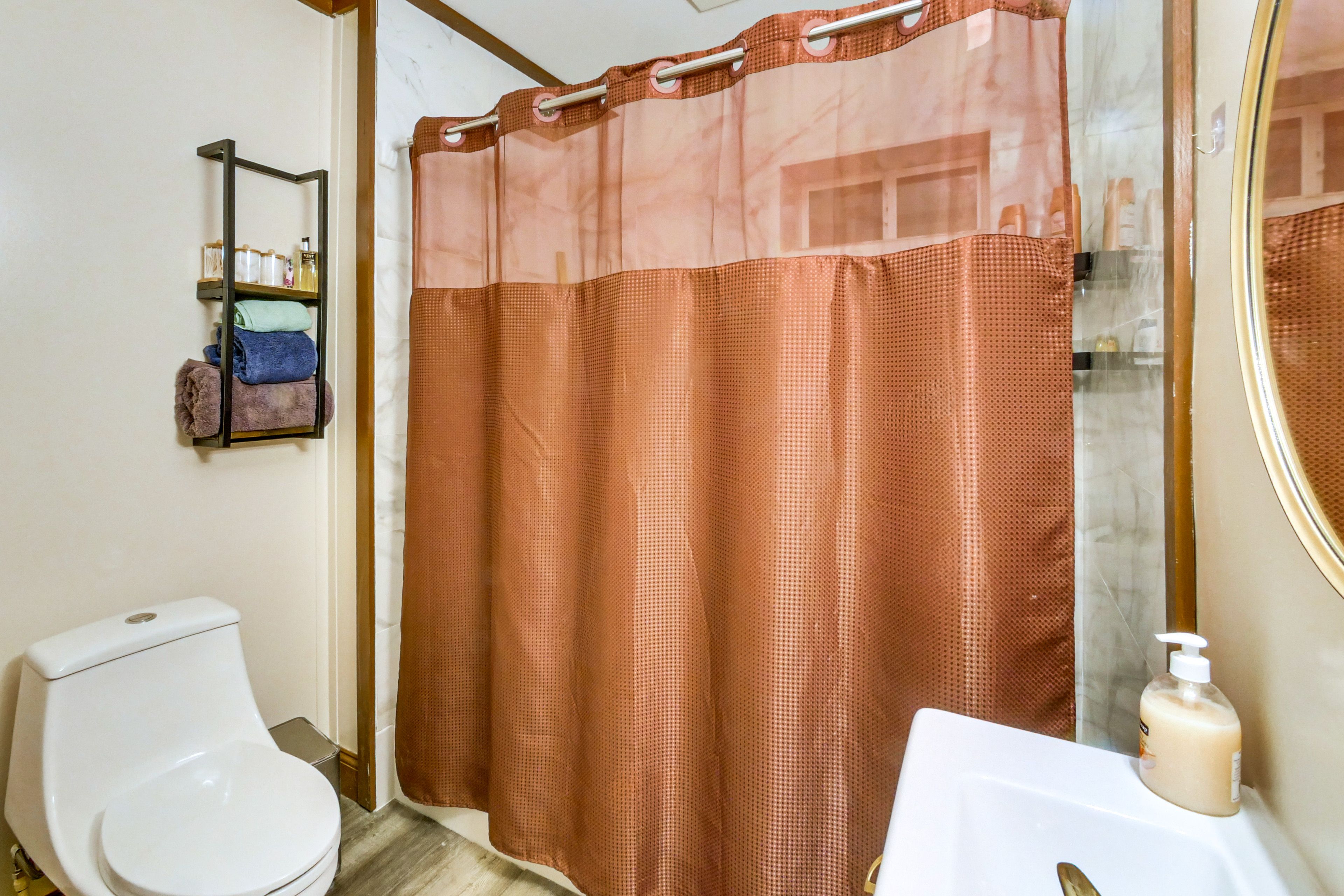 Bathroom | Towels Provided