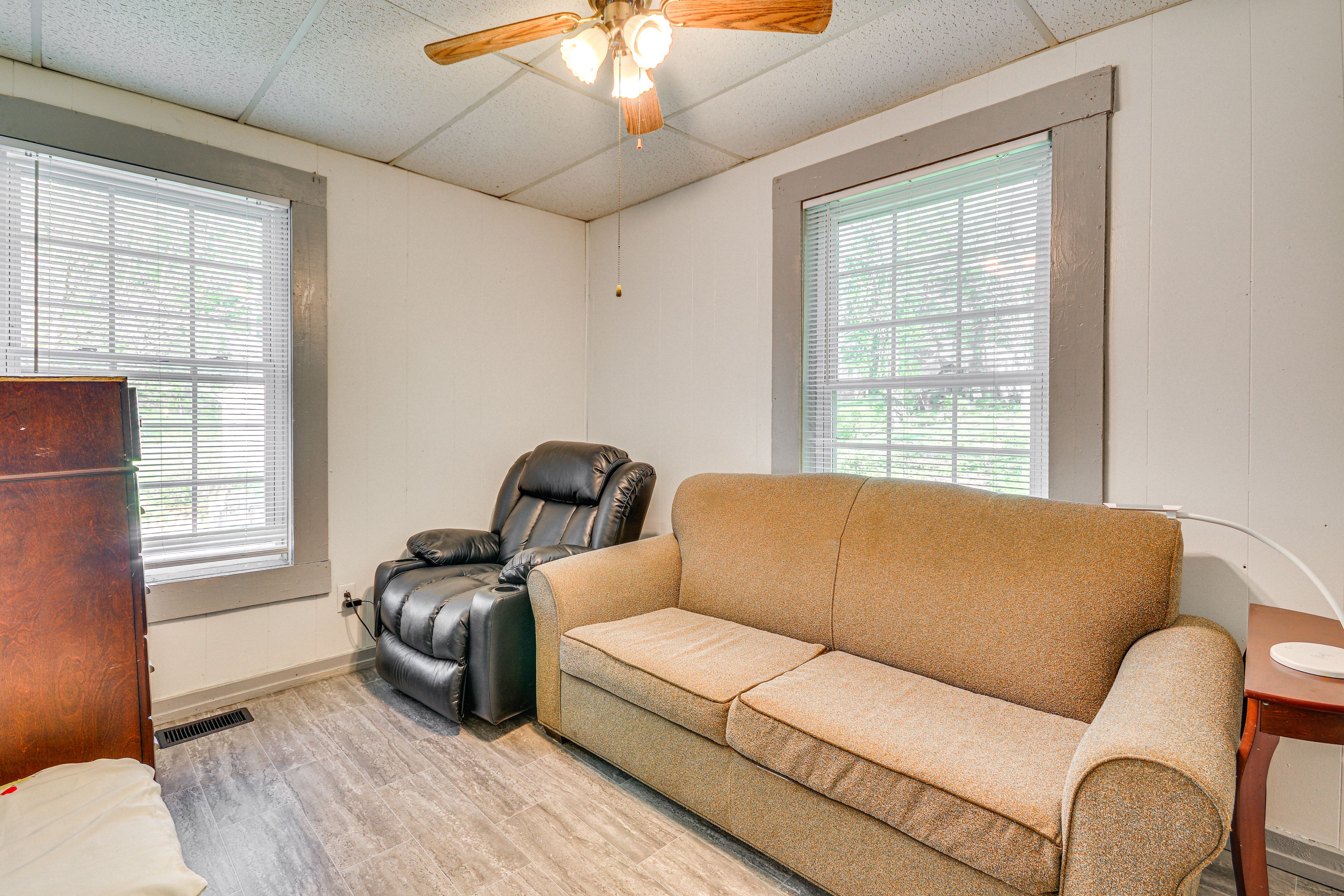 Bonus Room | Full Sleeper Sofa