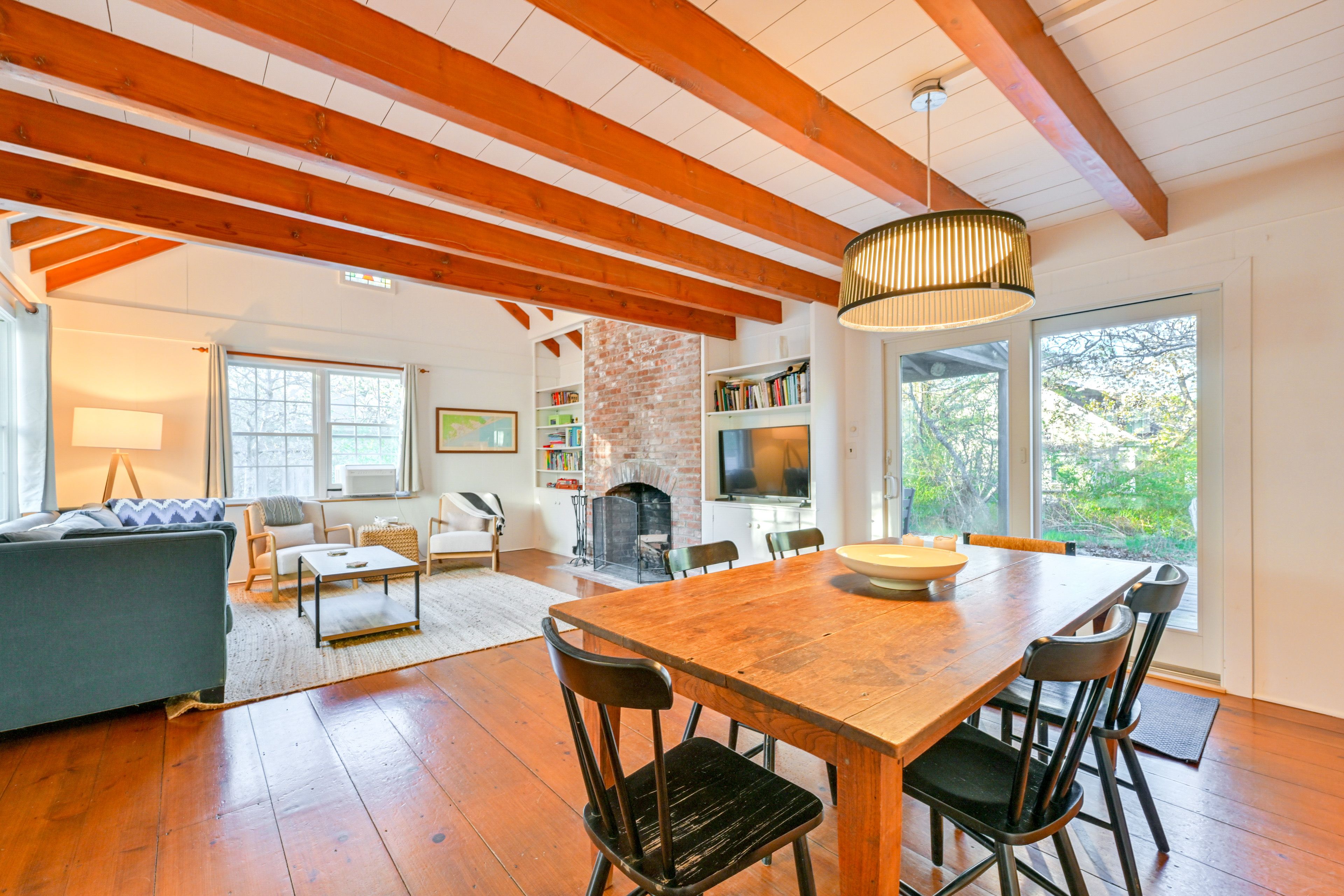 Dining Area | Dishware & Flatware Provided | 1st Floor