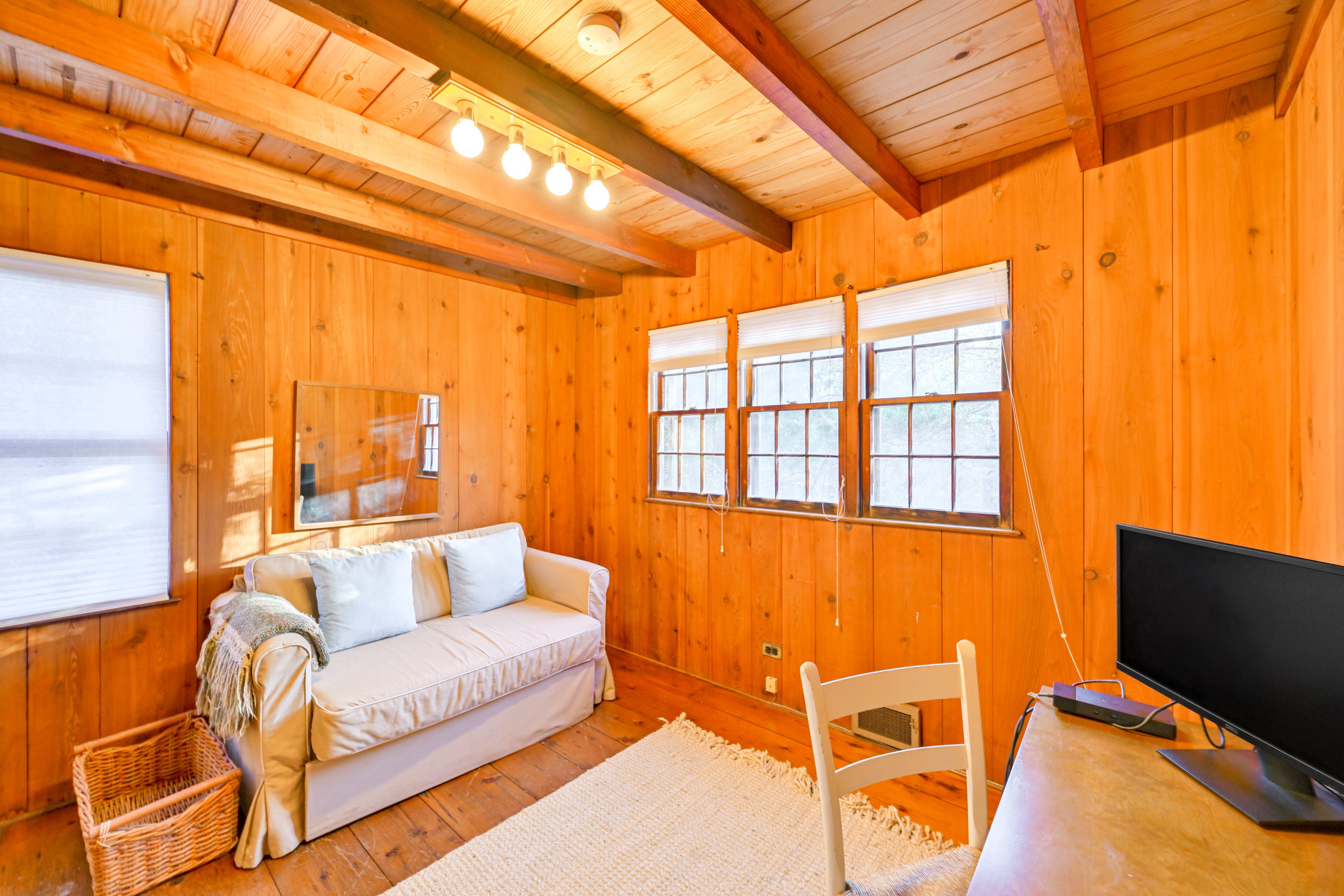 Office | Full Sleeper Sofa | 1st Floor