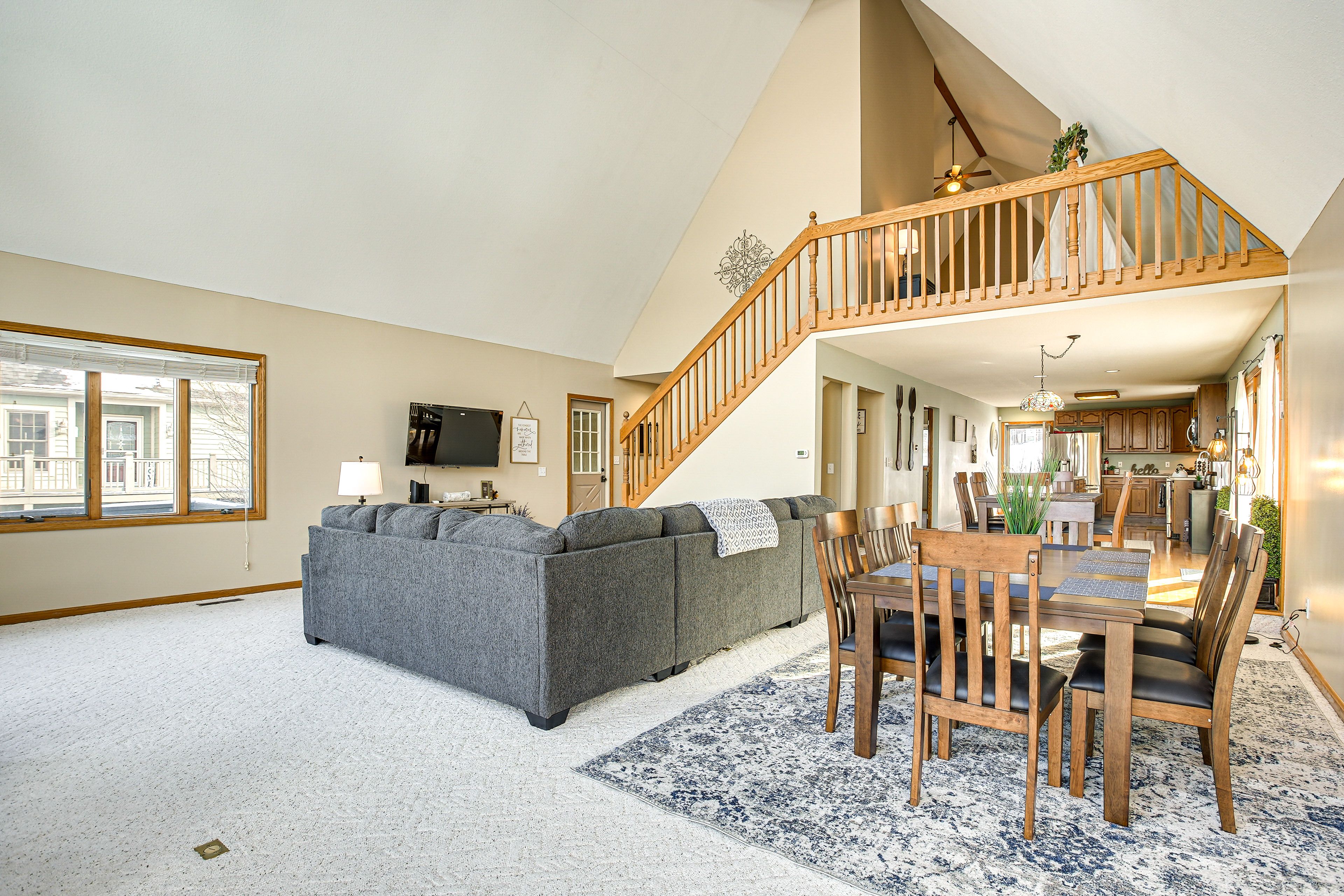 Living Room | Main Floor