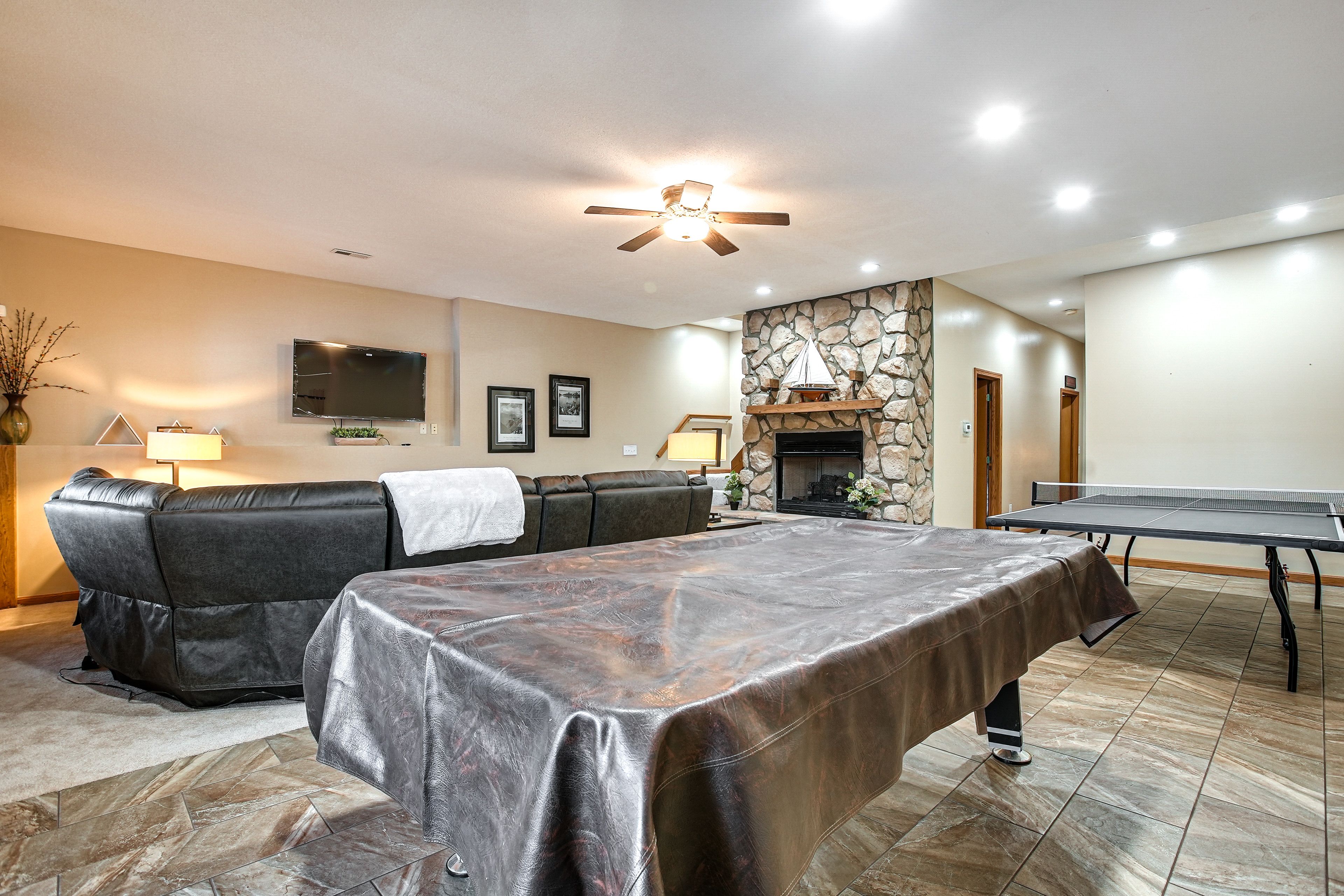 Game Room | Lower Floor