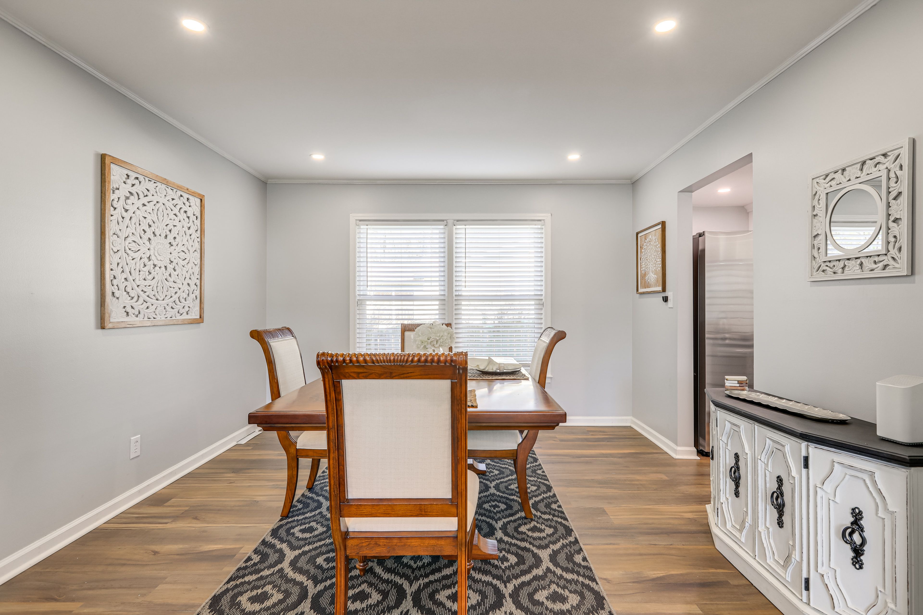 Dining Area | 1st Floor